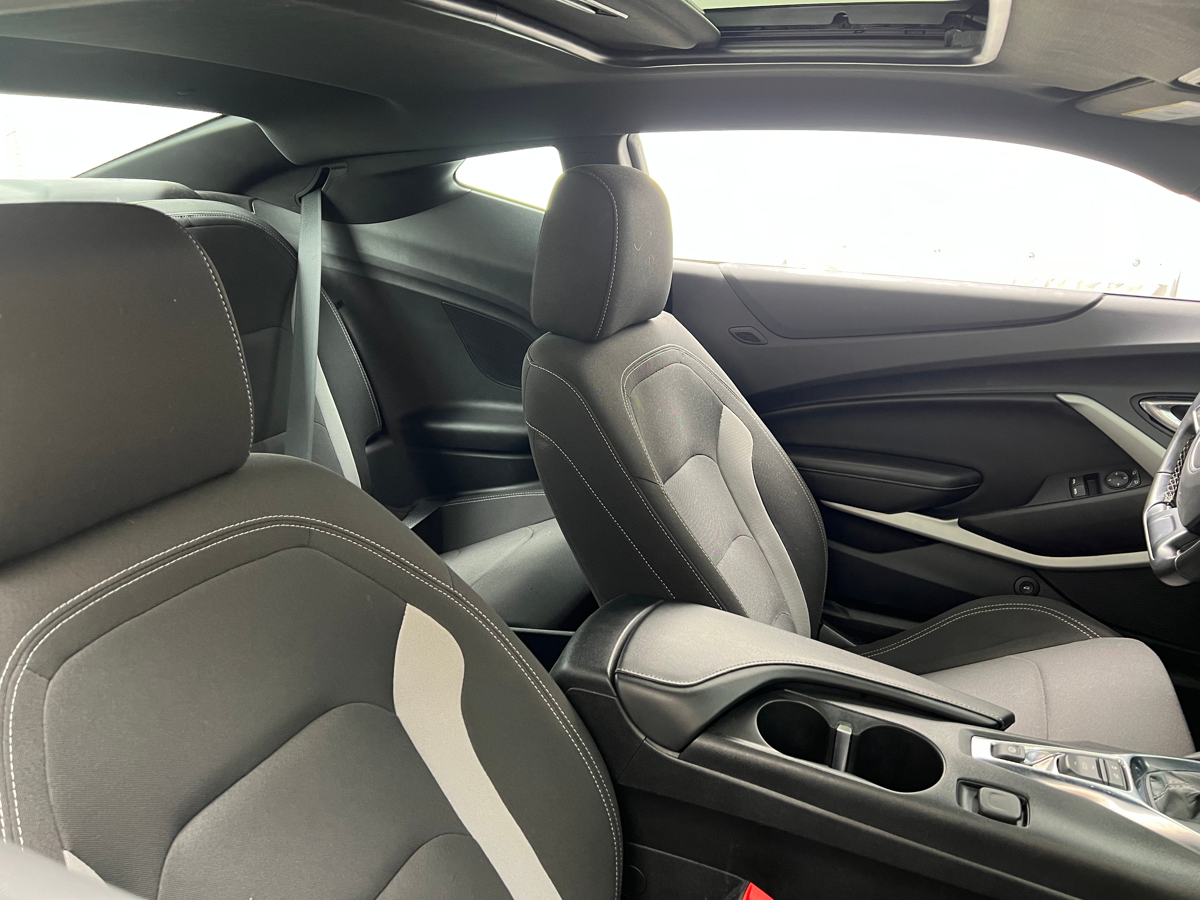2023 Chevrolet Camaro LT 2