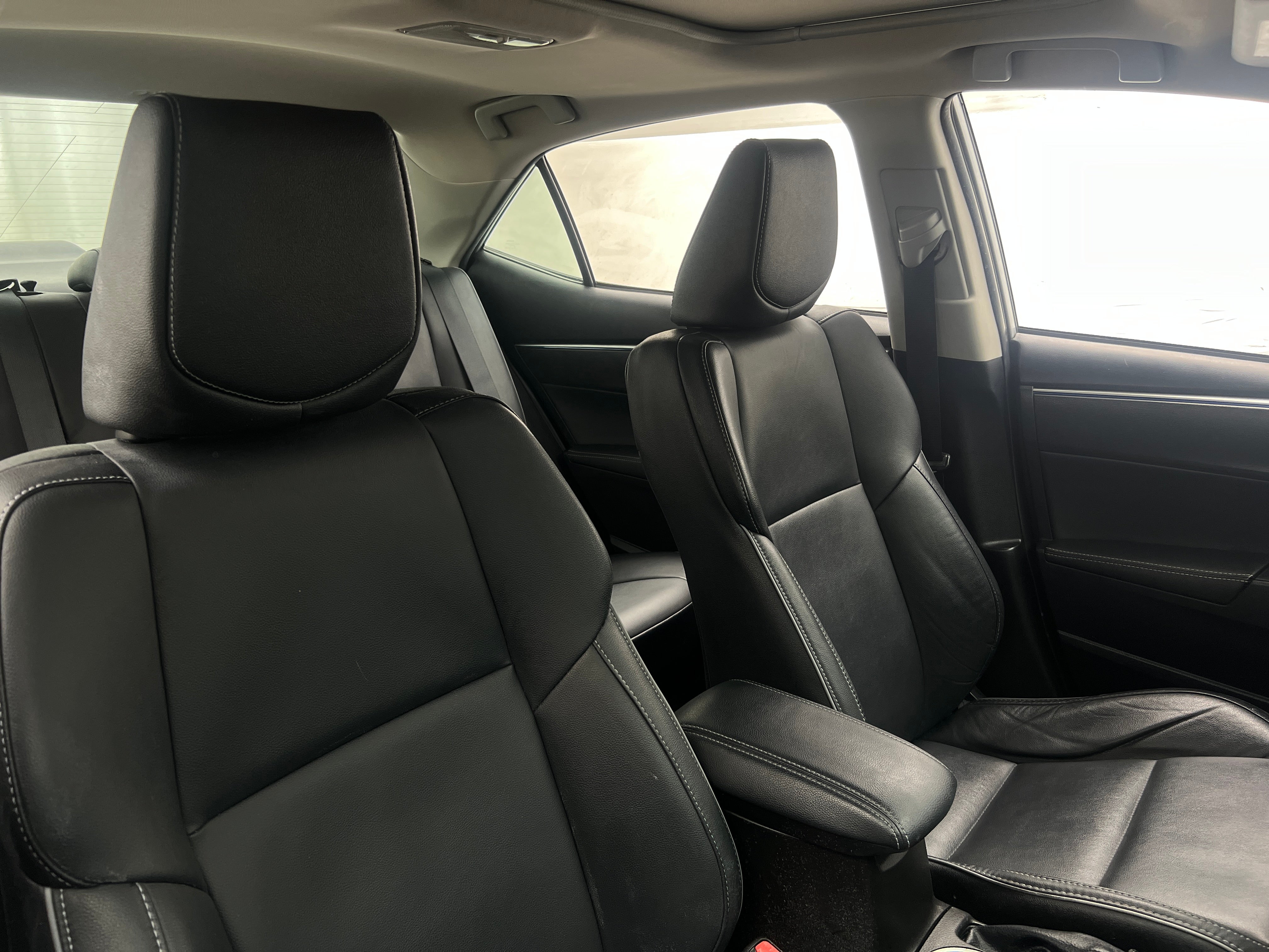 2015 Toyota Corolla S 2