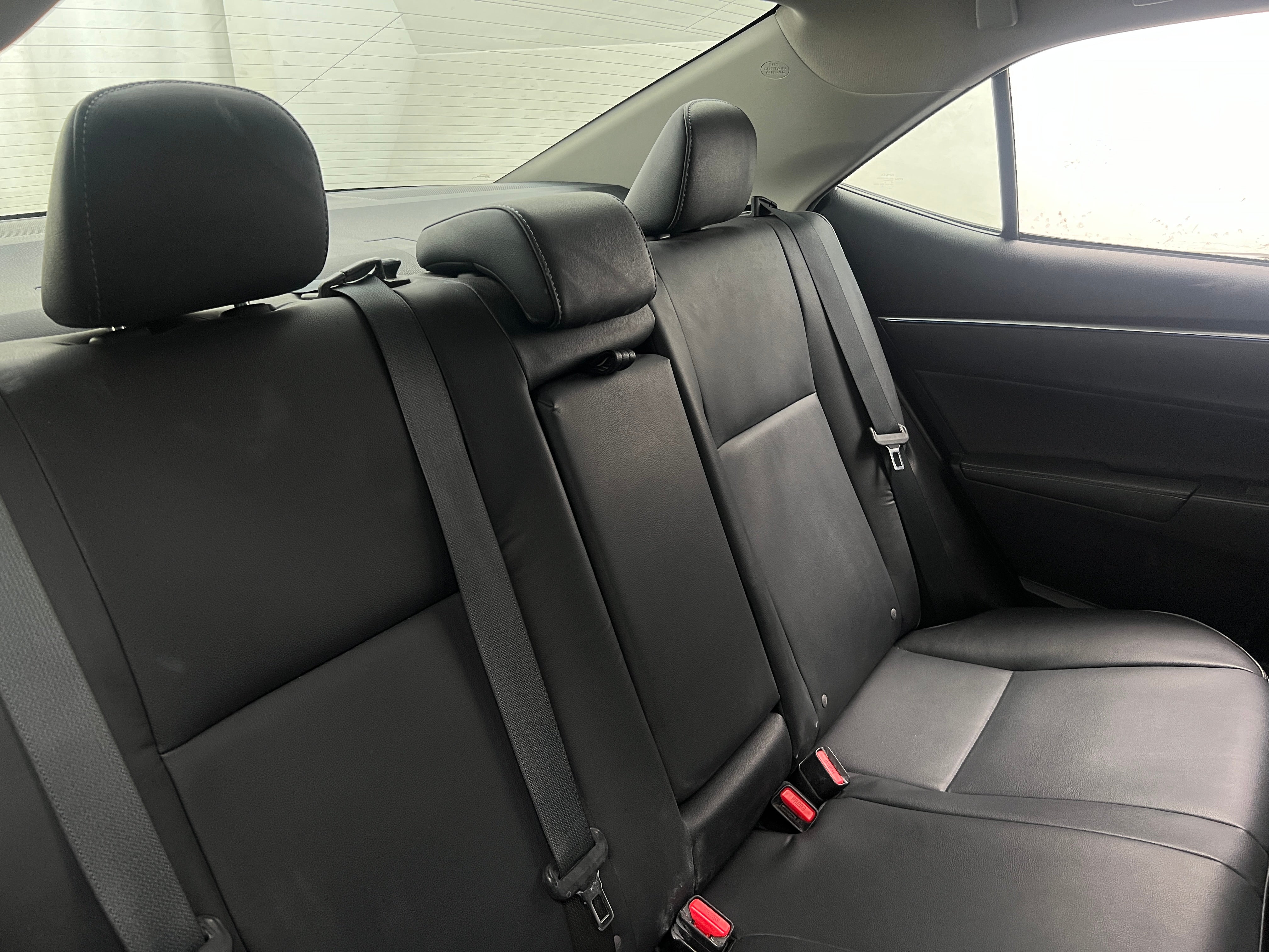 2015 Toyota Corolla S 6