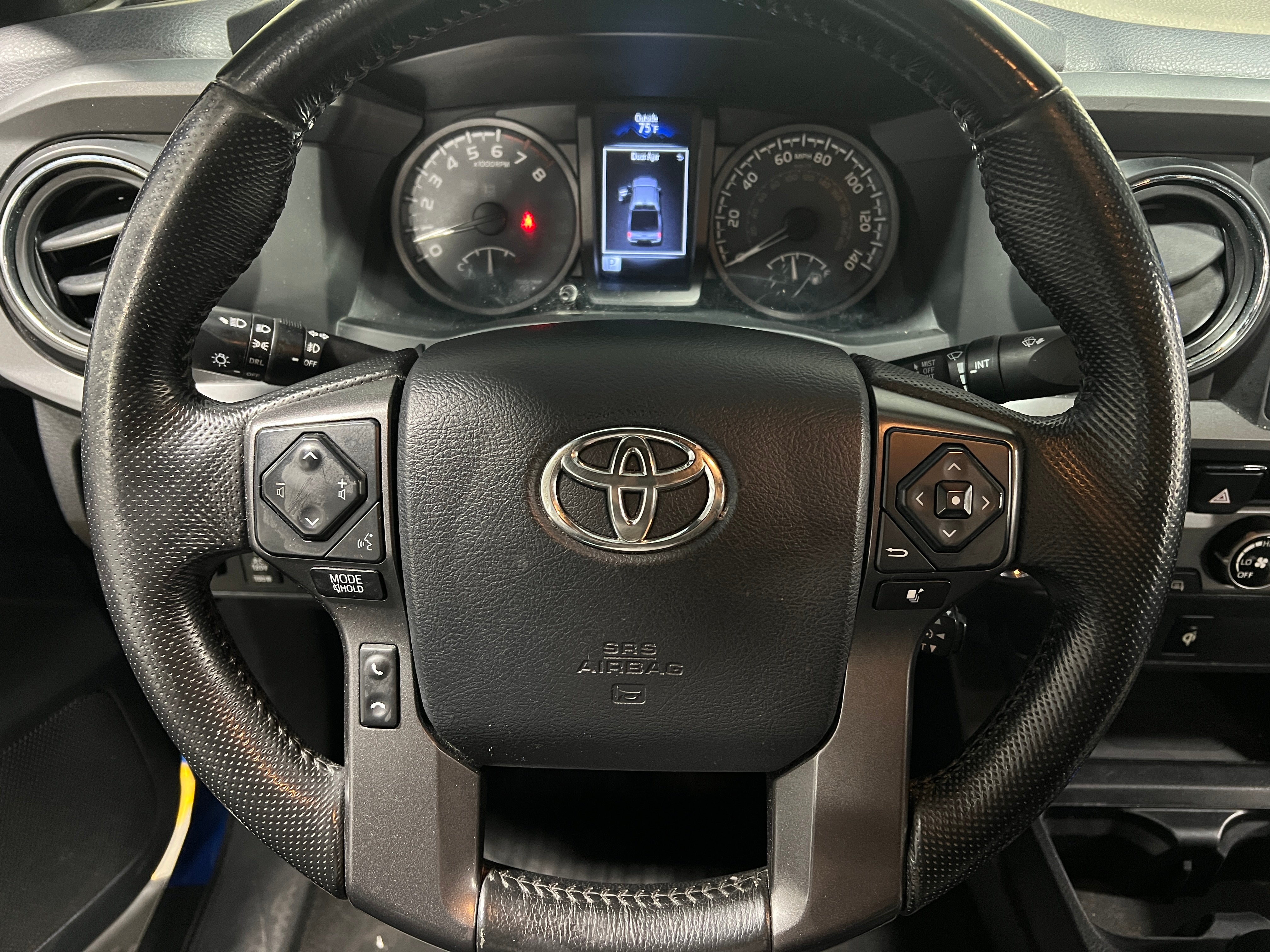 2016 Toyota Tacoma TRD Sport 5