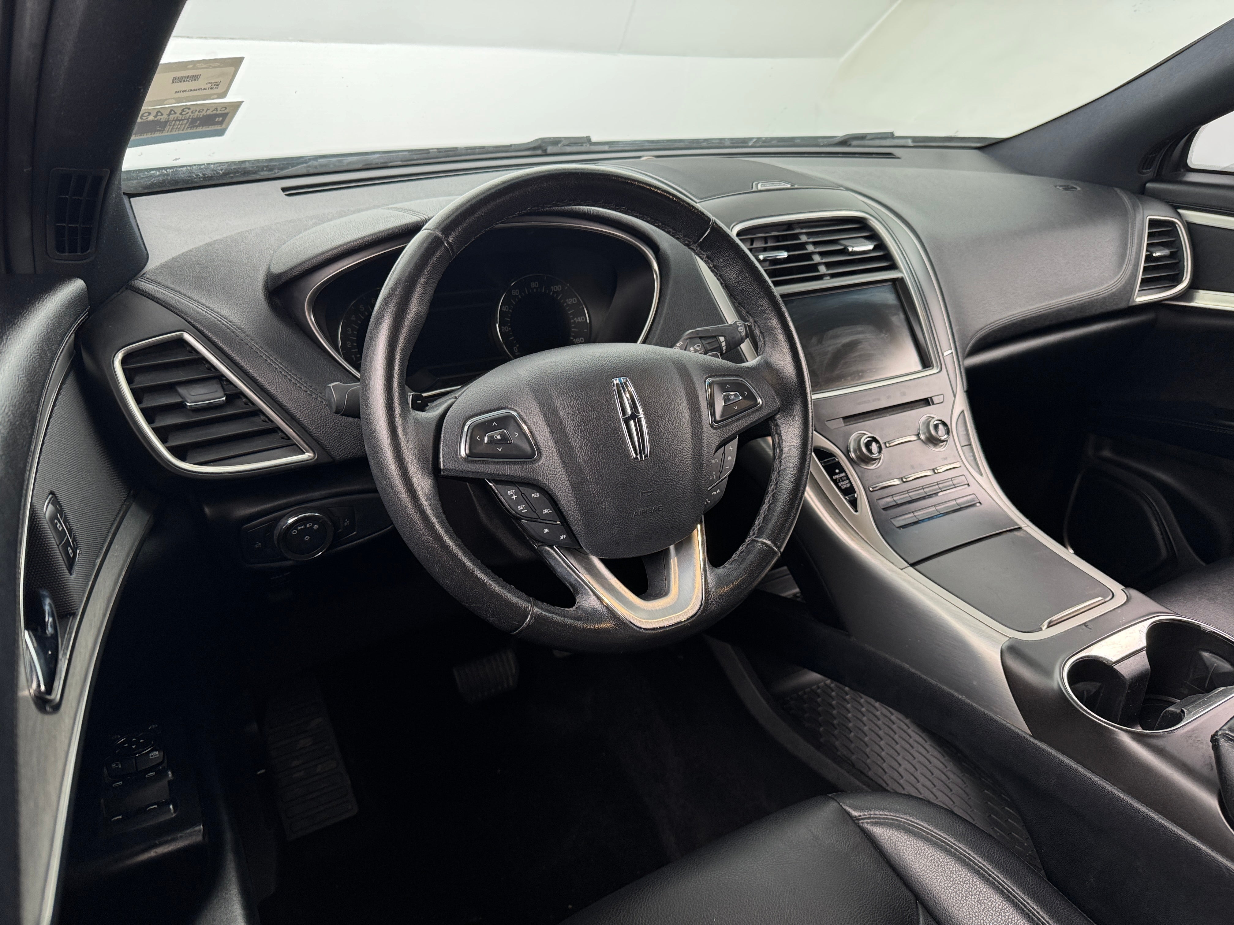 2016 Lincoln MKX Premiere 3