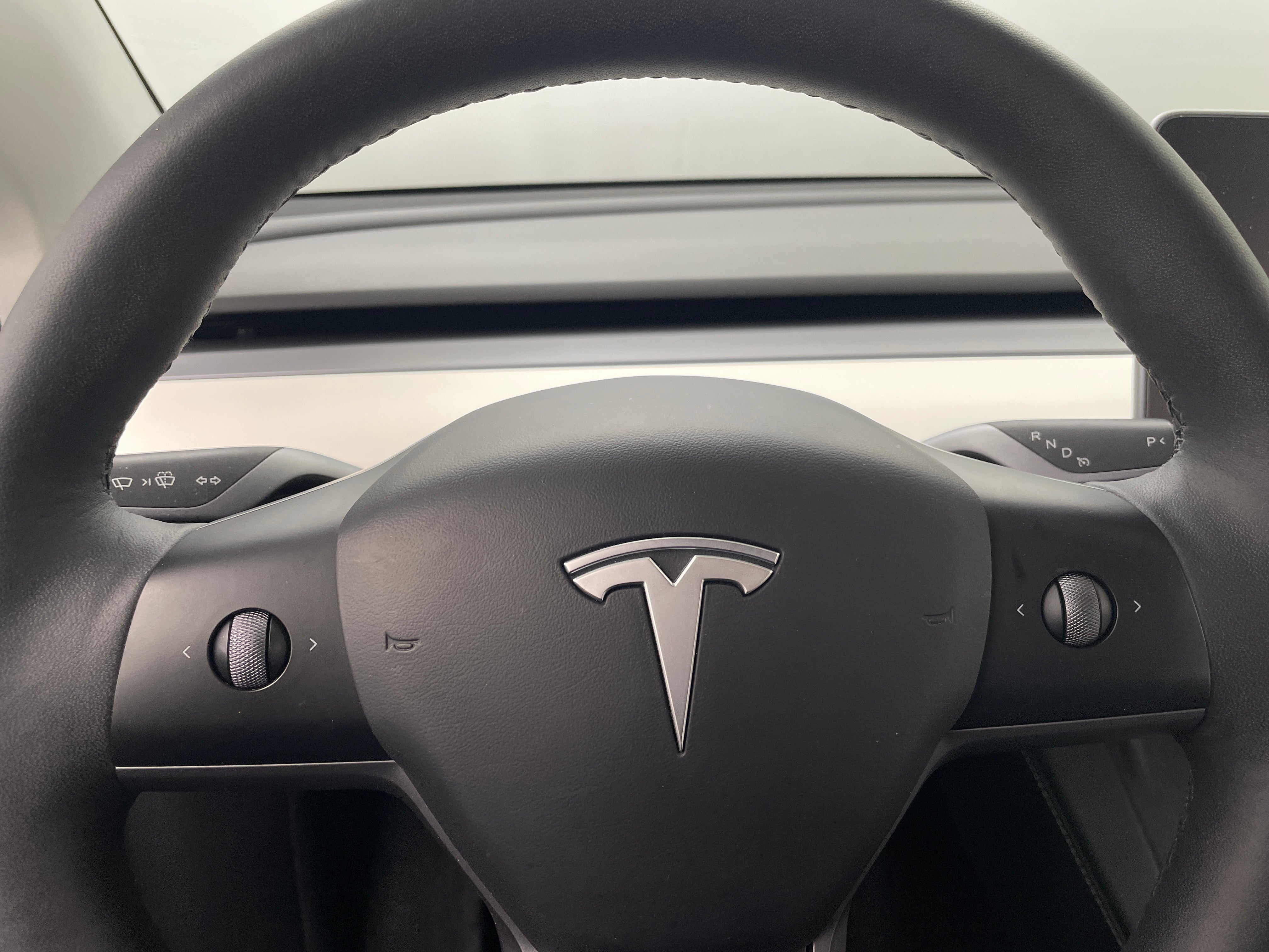 2023 Tesla Model Y Long Range 4