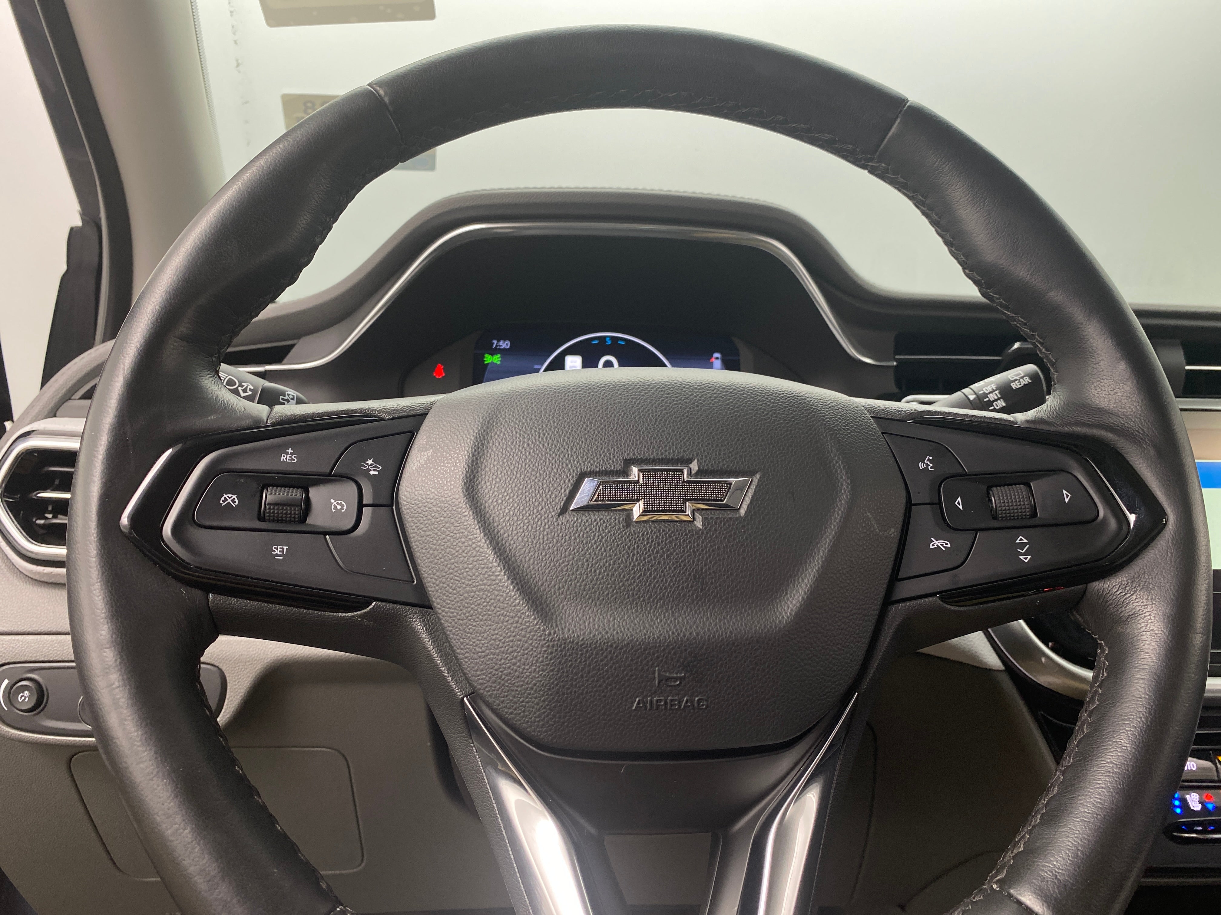 2023 Chevrolet Bolt EUV Premier 4