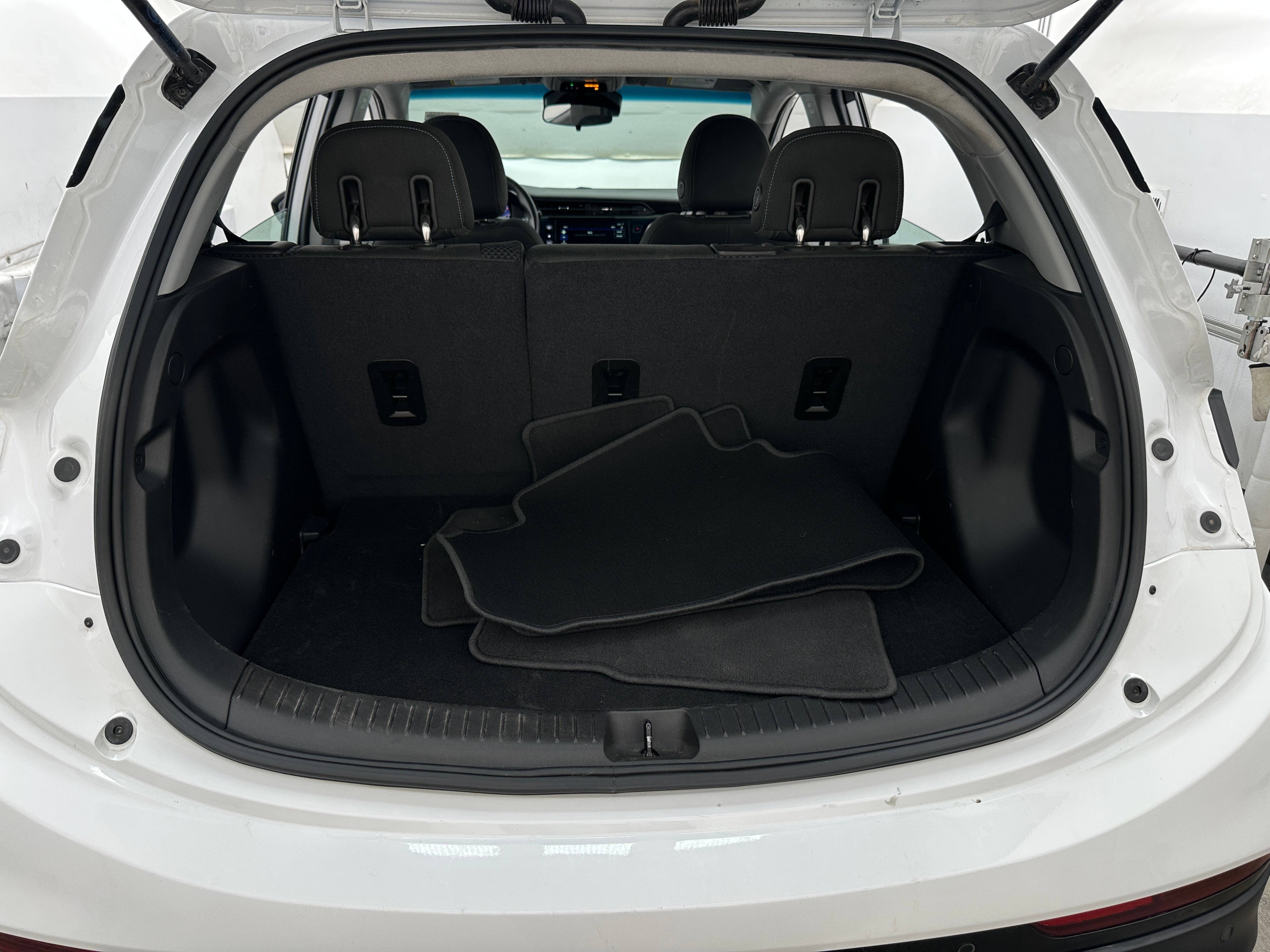 2023 Chevrolet Bolt EV 1LT 7