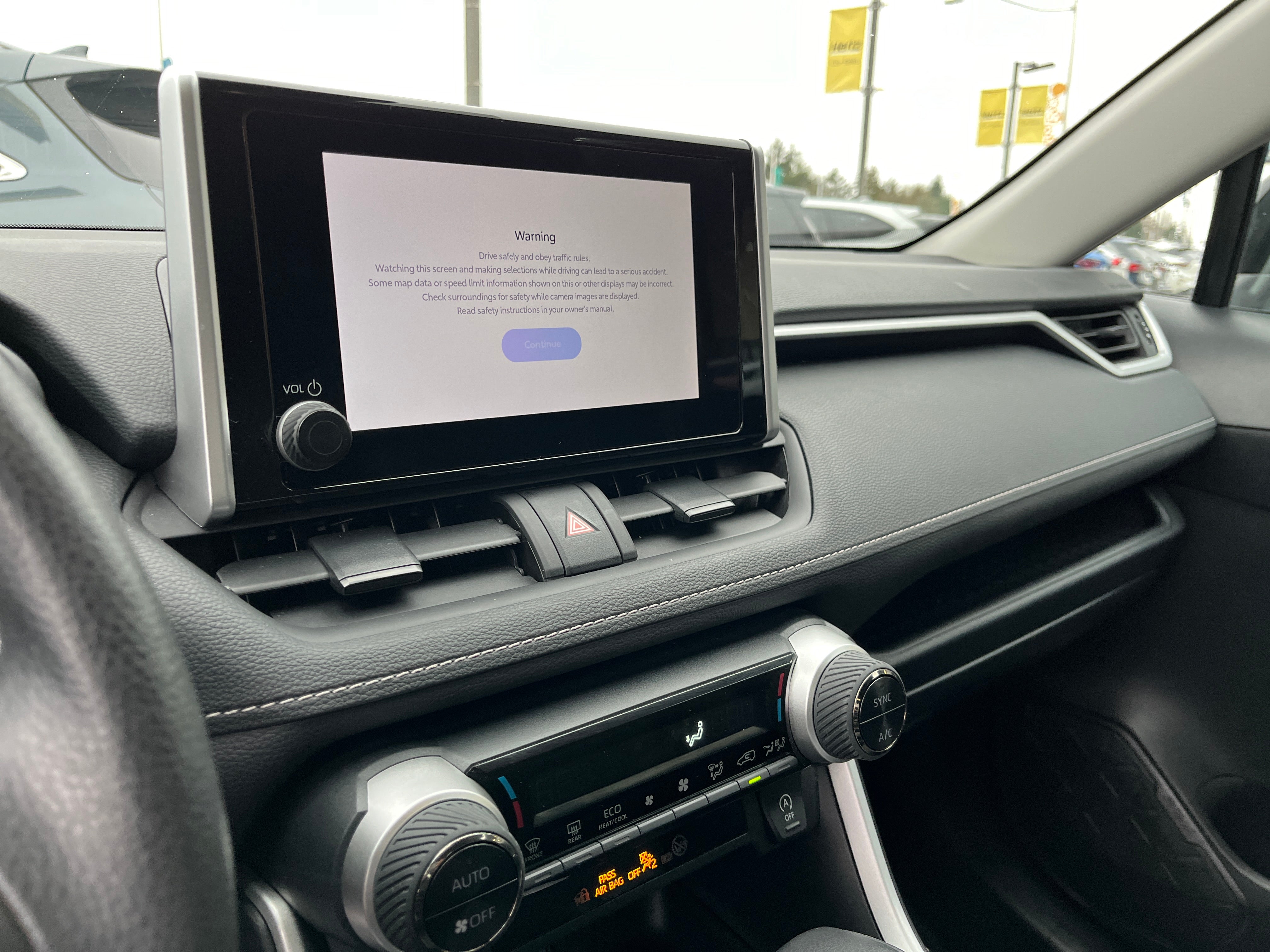 2024 Toyota RAV4 XLE 4