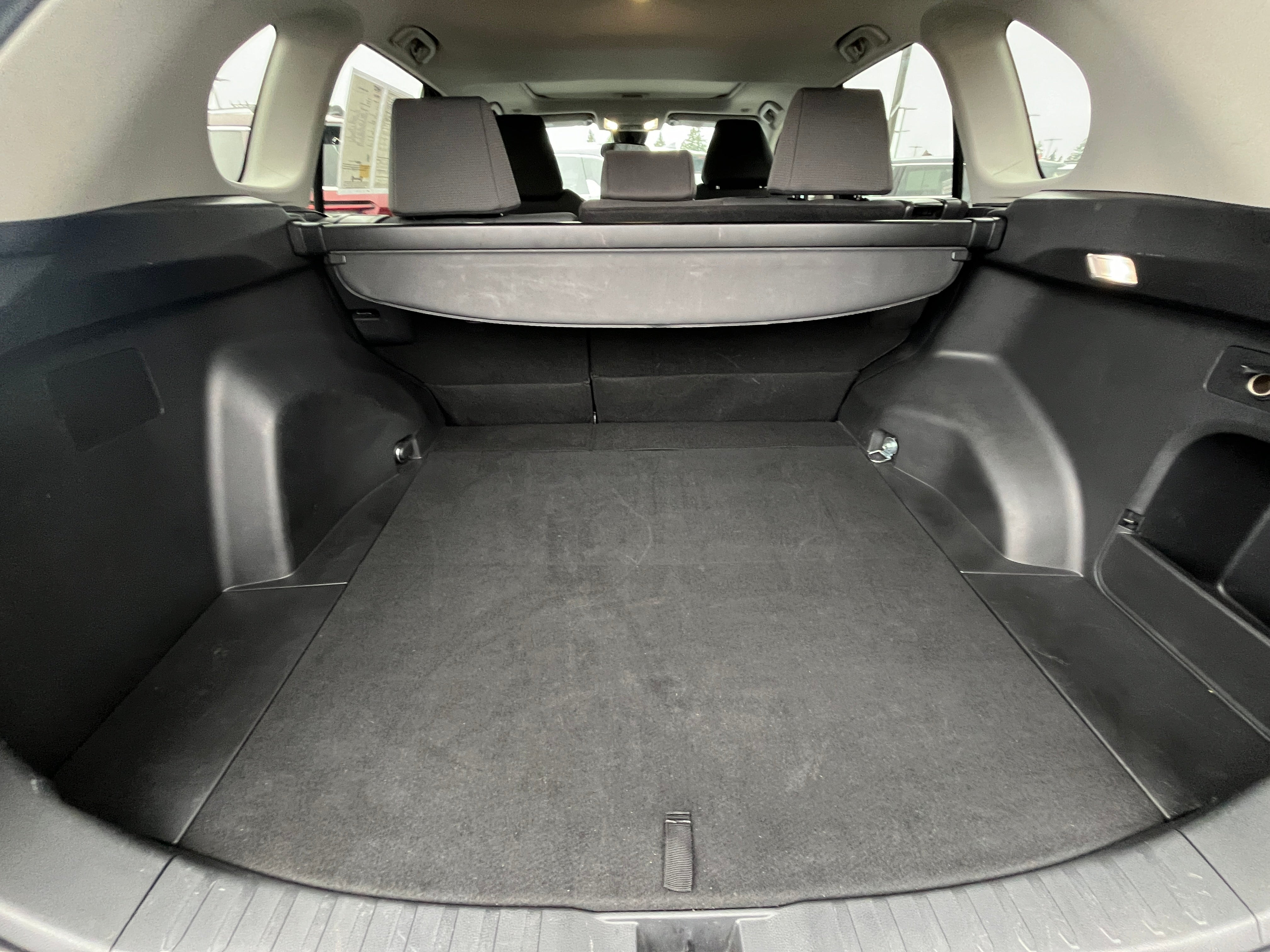 2024 Toyota RAV4 XLE 6