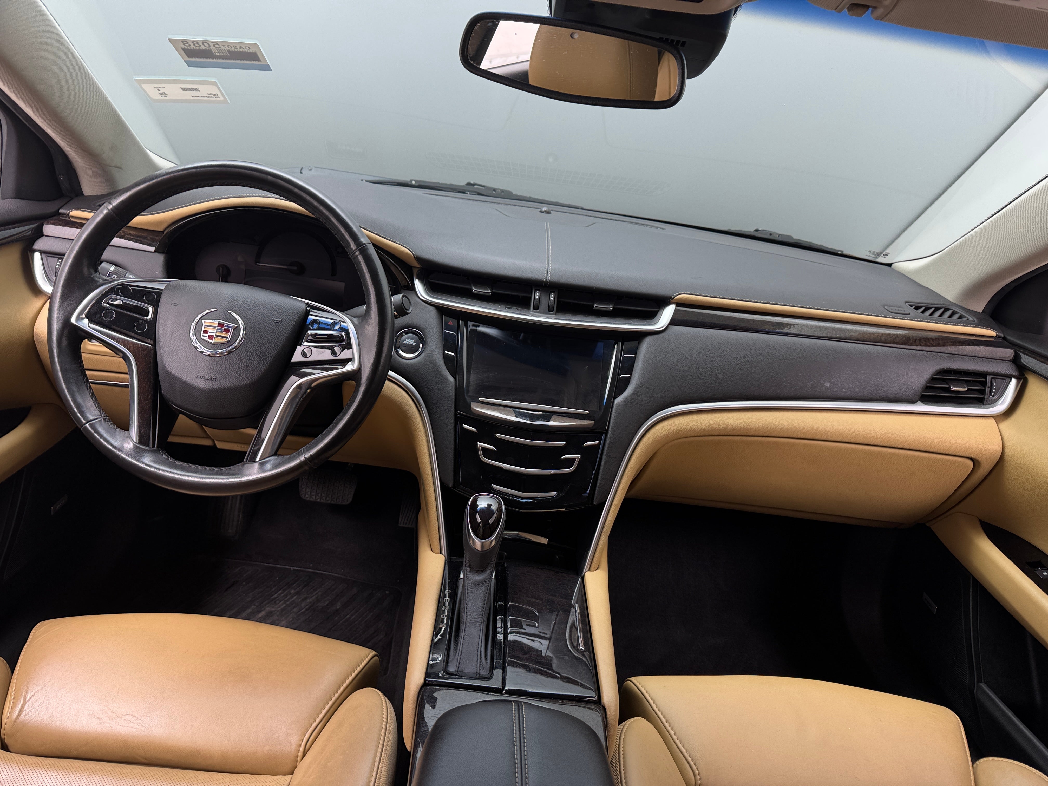 2013 Cadillac XTS Luxury 2