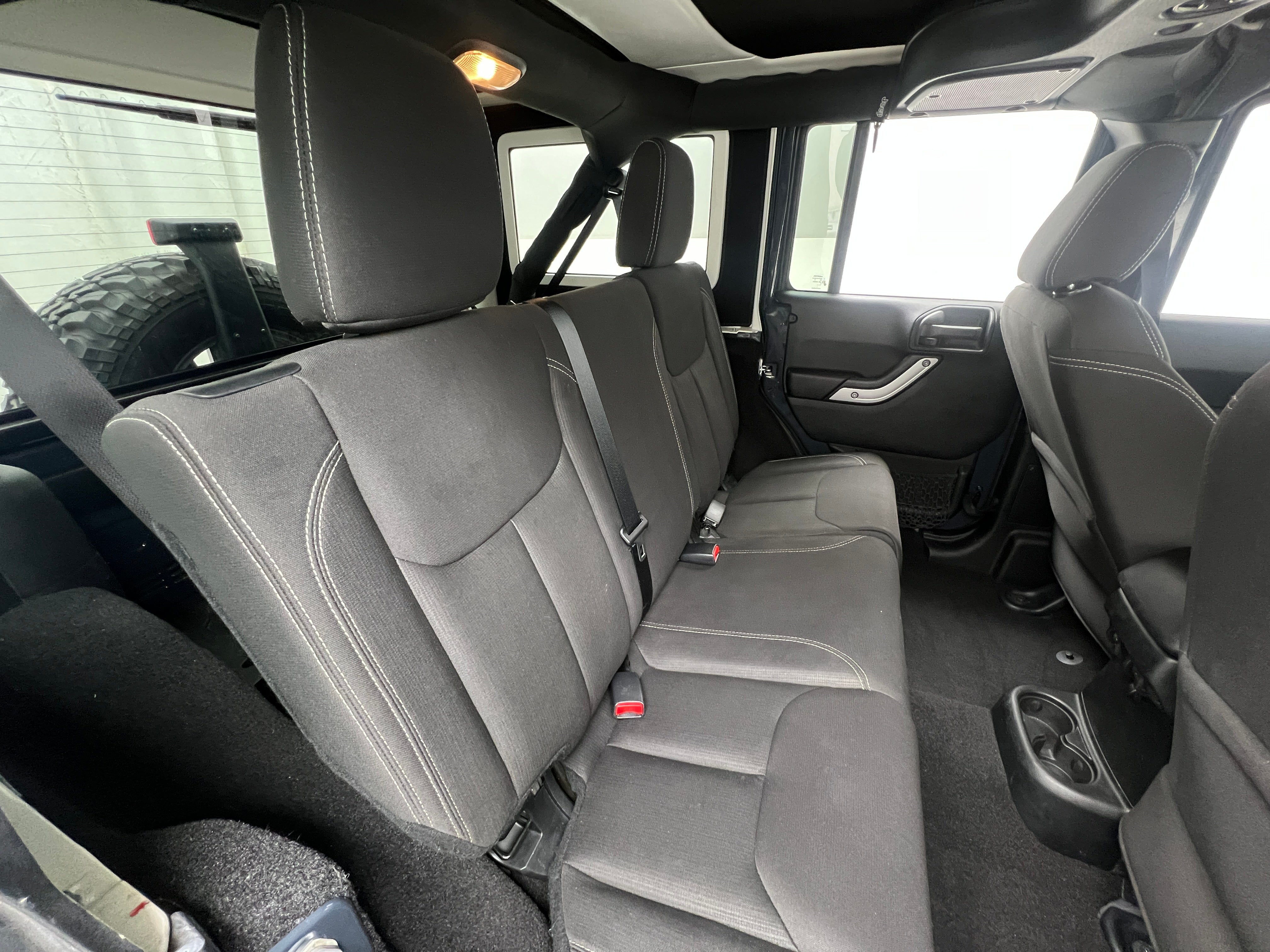 2017 Jeep Wrangler Unlimited Rubicon 6