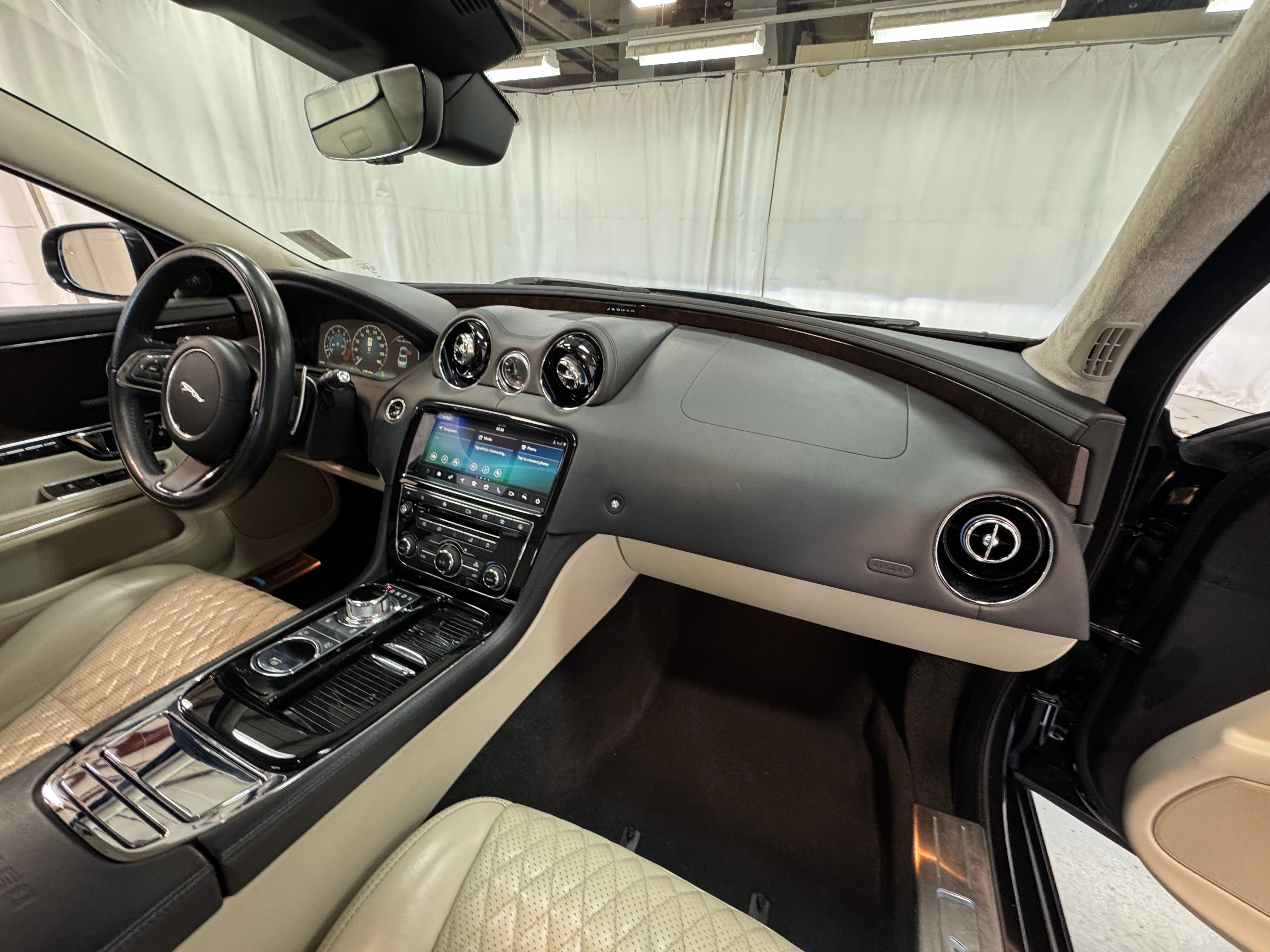 2019 Jaguar XJ XJL Supercharged 2