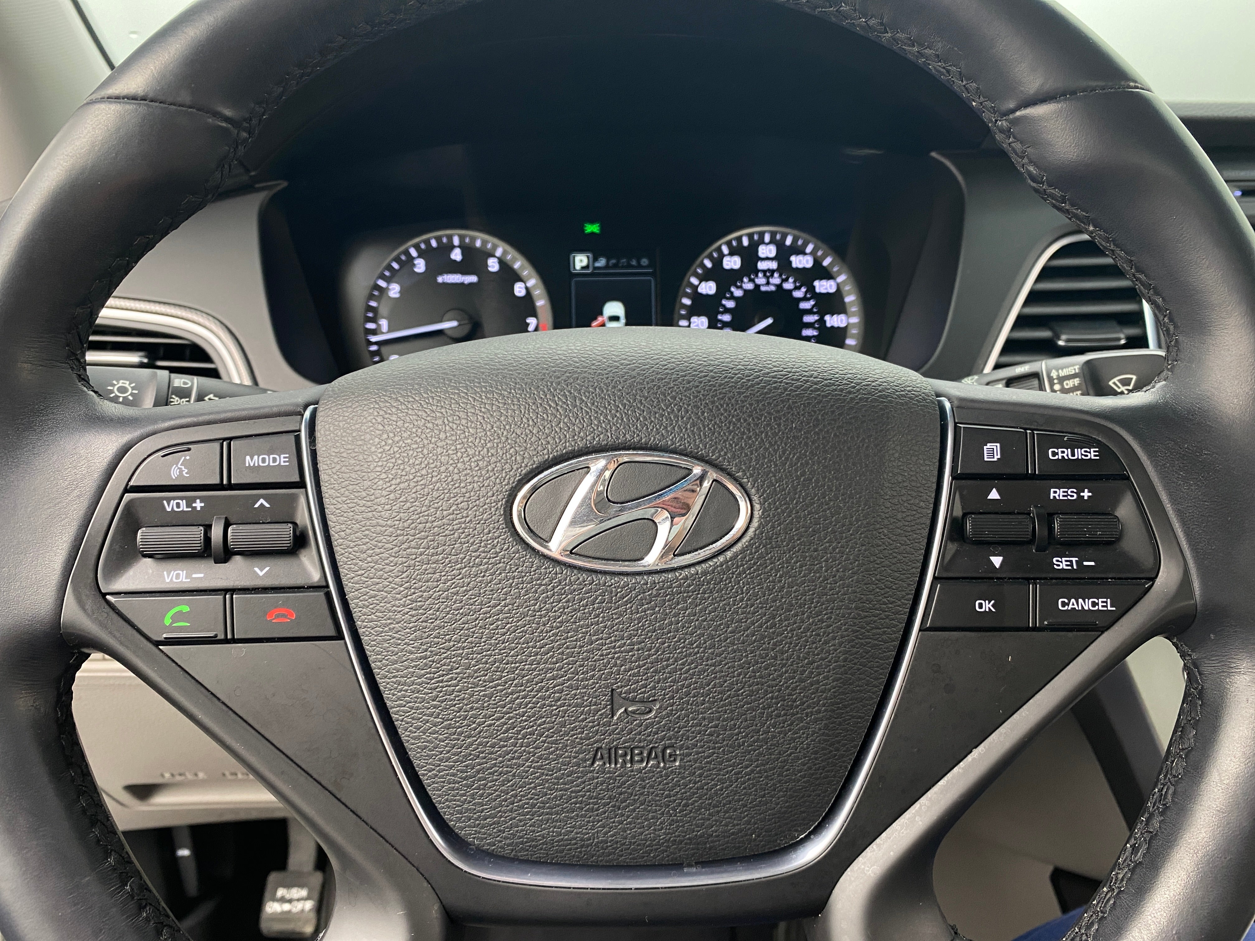 2016 Hyundai Sonata Sport 4