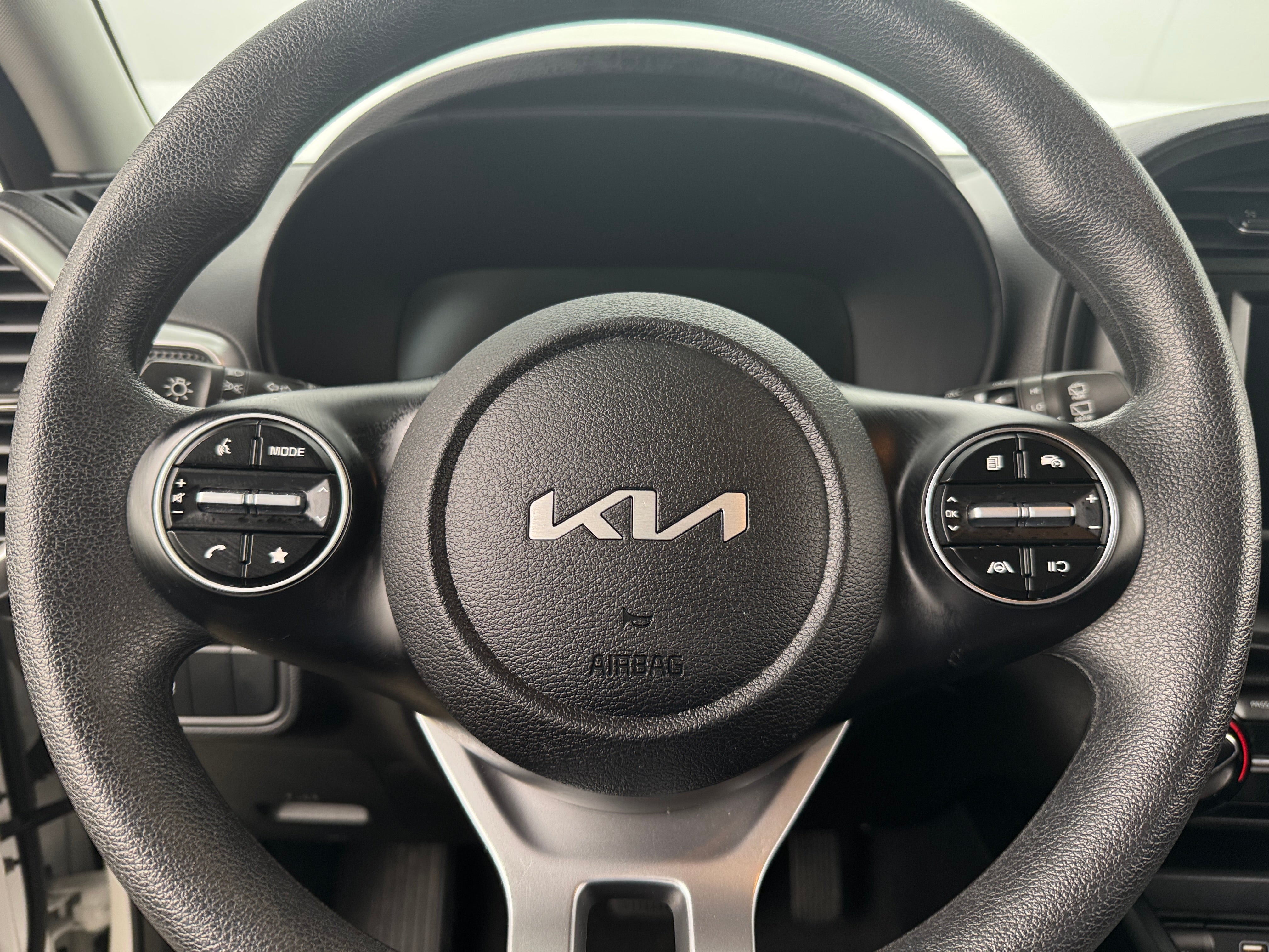 2024 Kia Soul LX 5