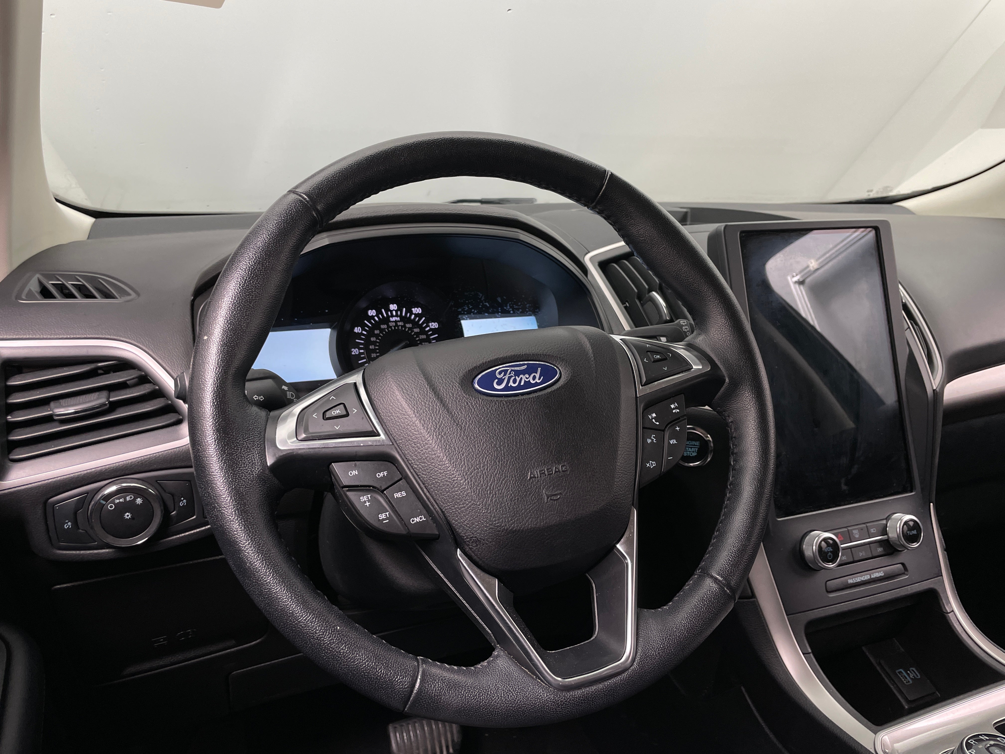 2023 Ford Edge SEL 5