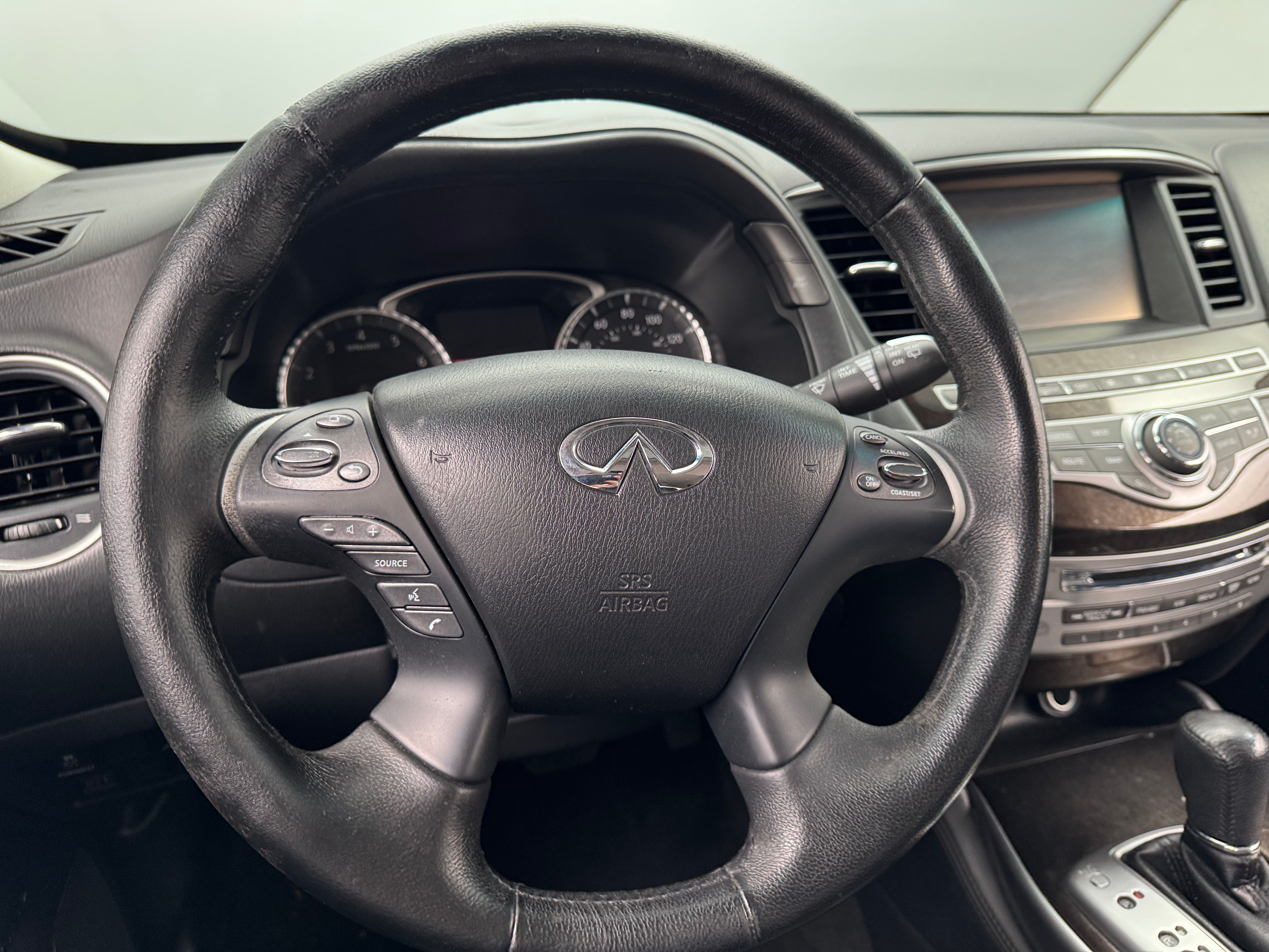2013 INFINITI JX35  4