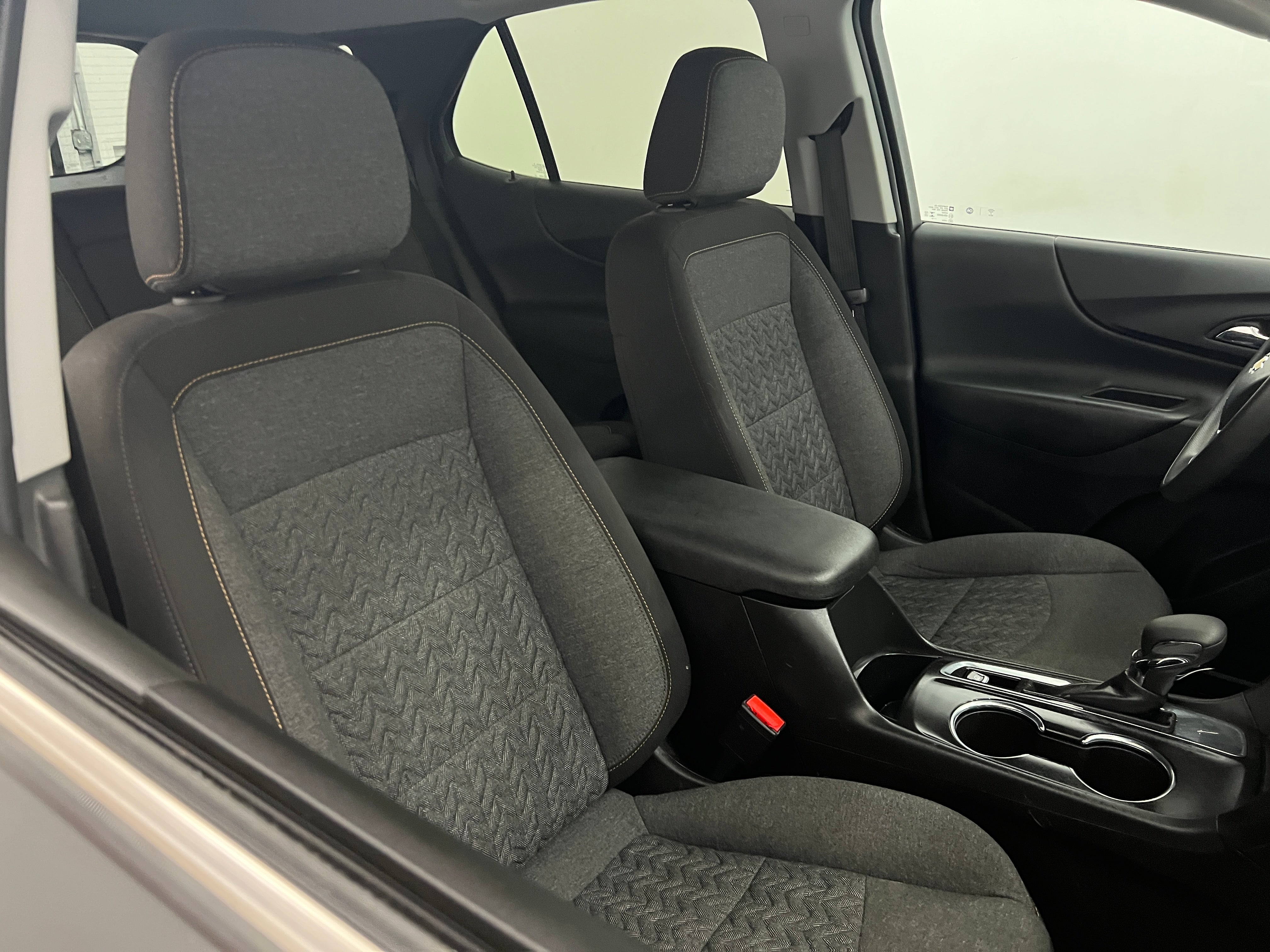 2023 Chevrolet Equinox LT 2
