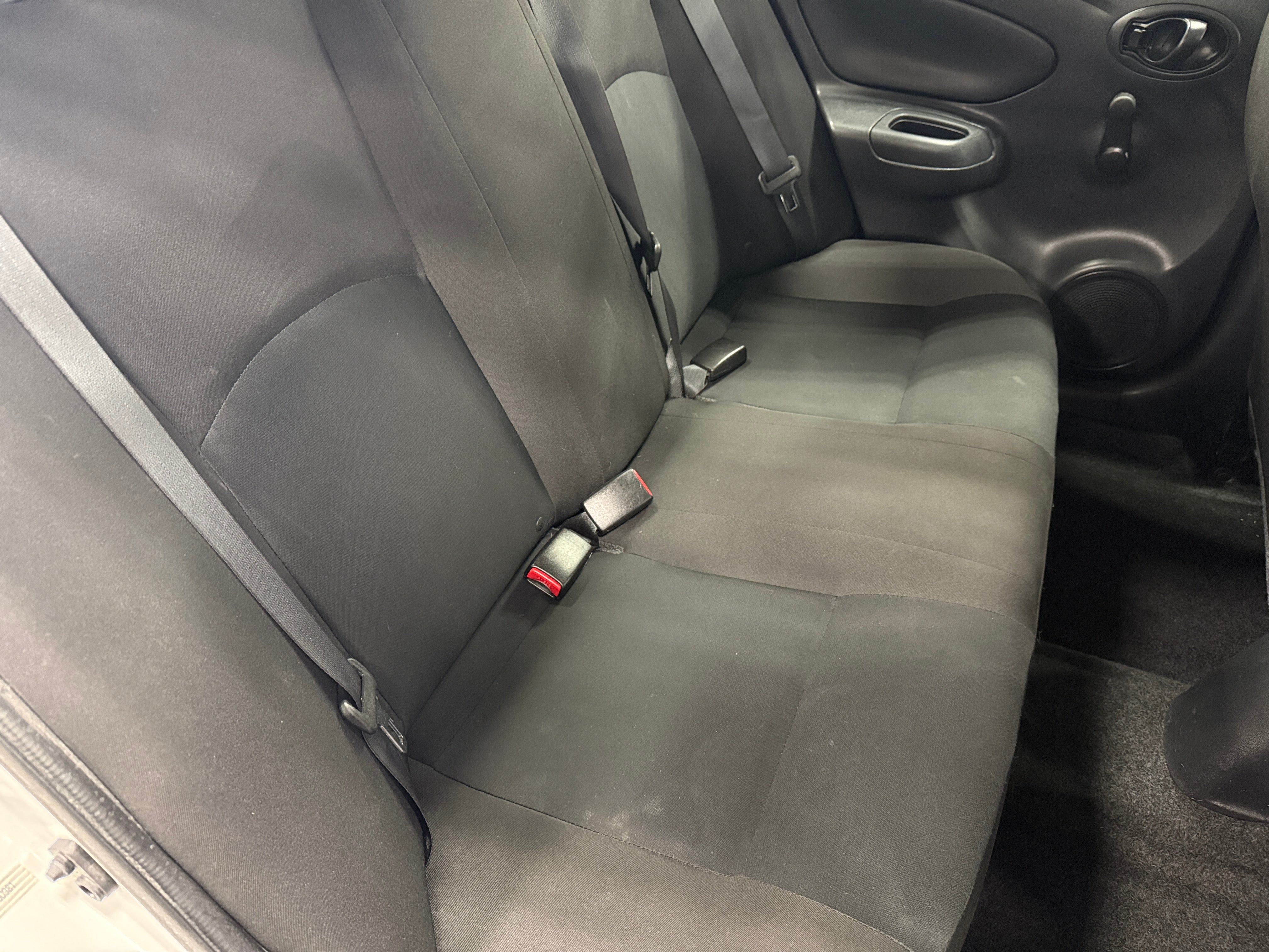 2018 Nissan Versa S Plus 6