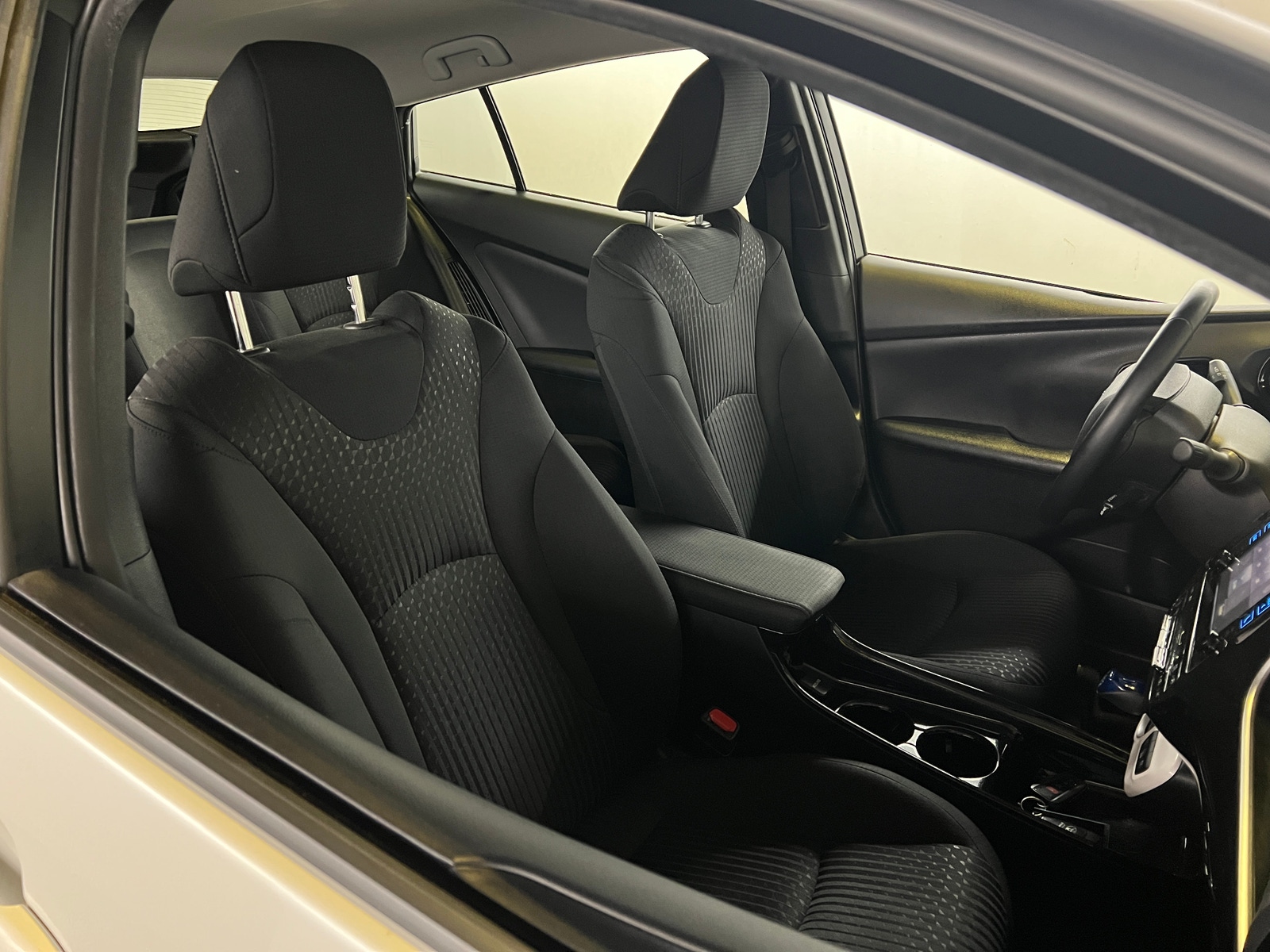 Thumbnail: 2019 Toyota Prius Prime - 2