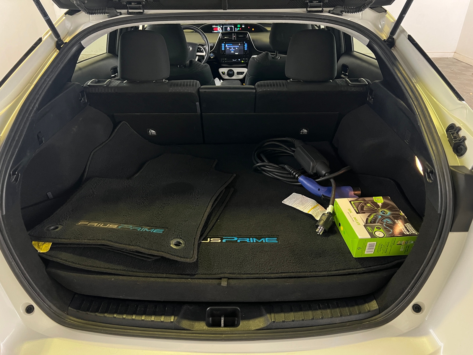 Thumbnail: 2019 Toyota Prius Prime - 7