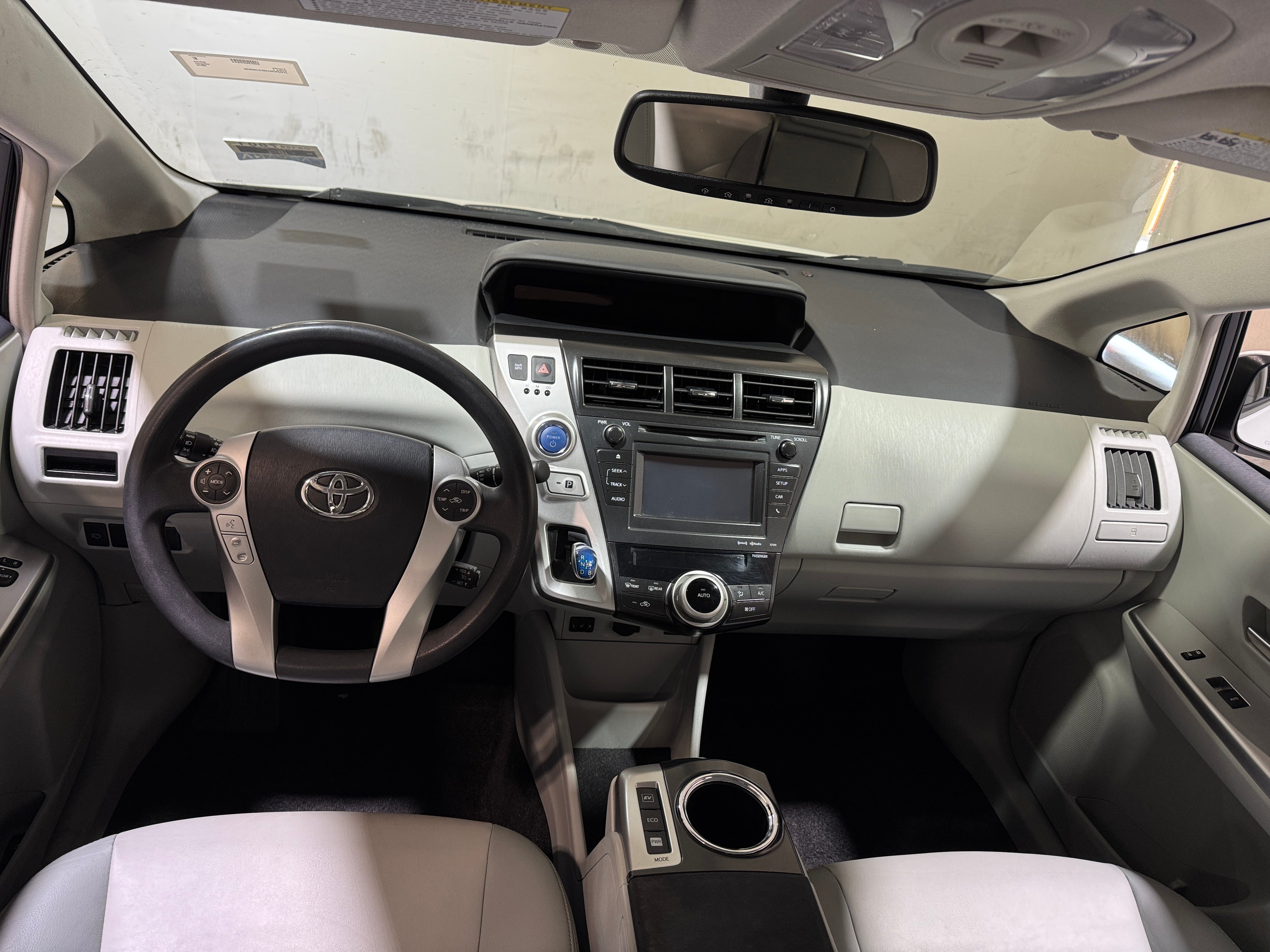 2012 Toyota Prius v Five 2