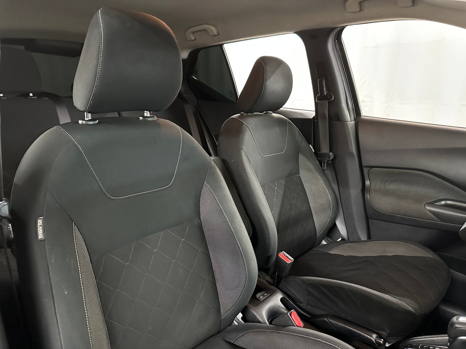 Thumbnail: 2019 Nissan Kicks - 2