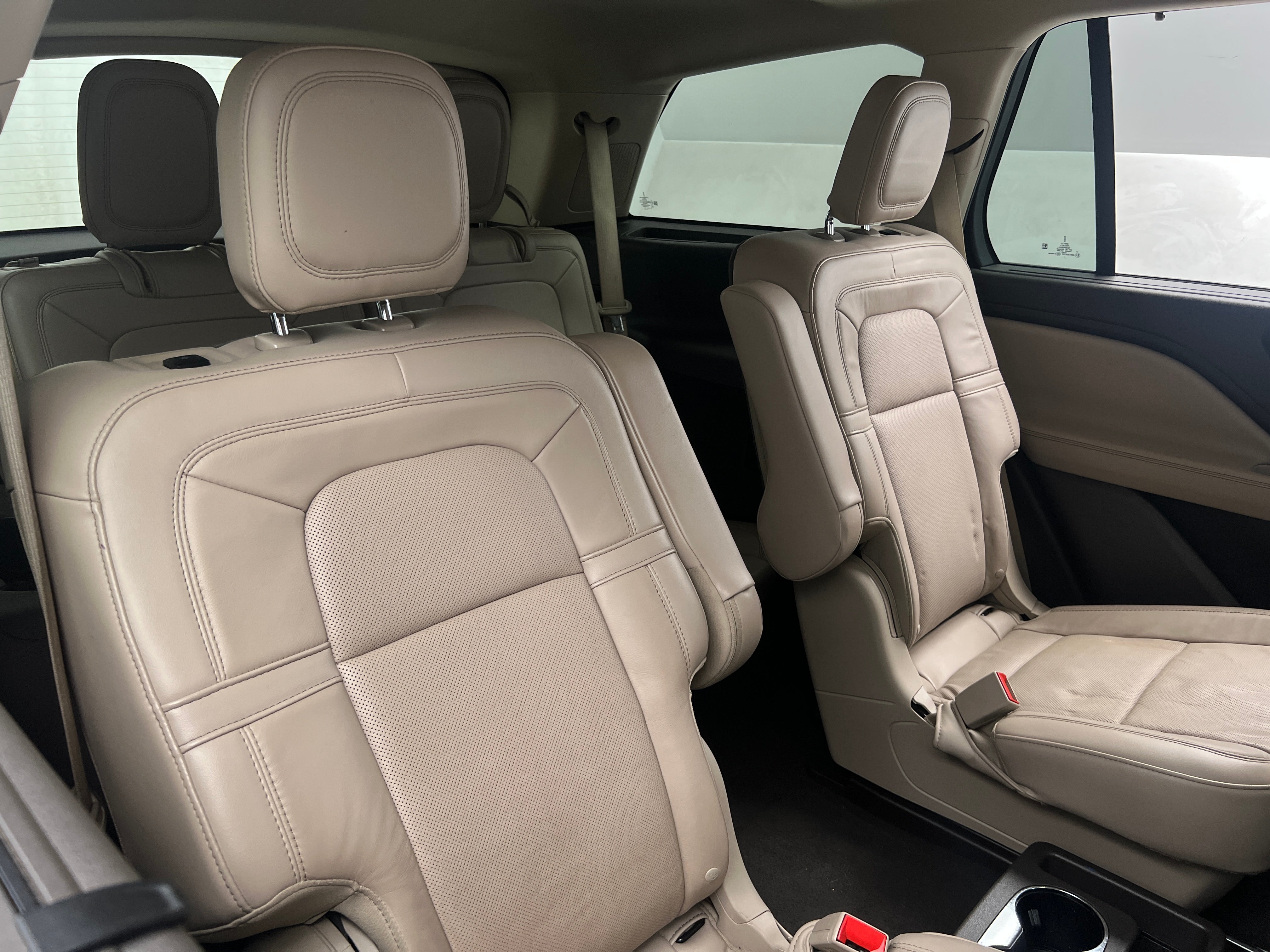 2022 Lincoln Aviator Grand Touring 6