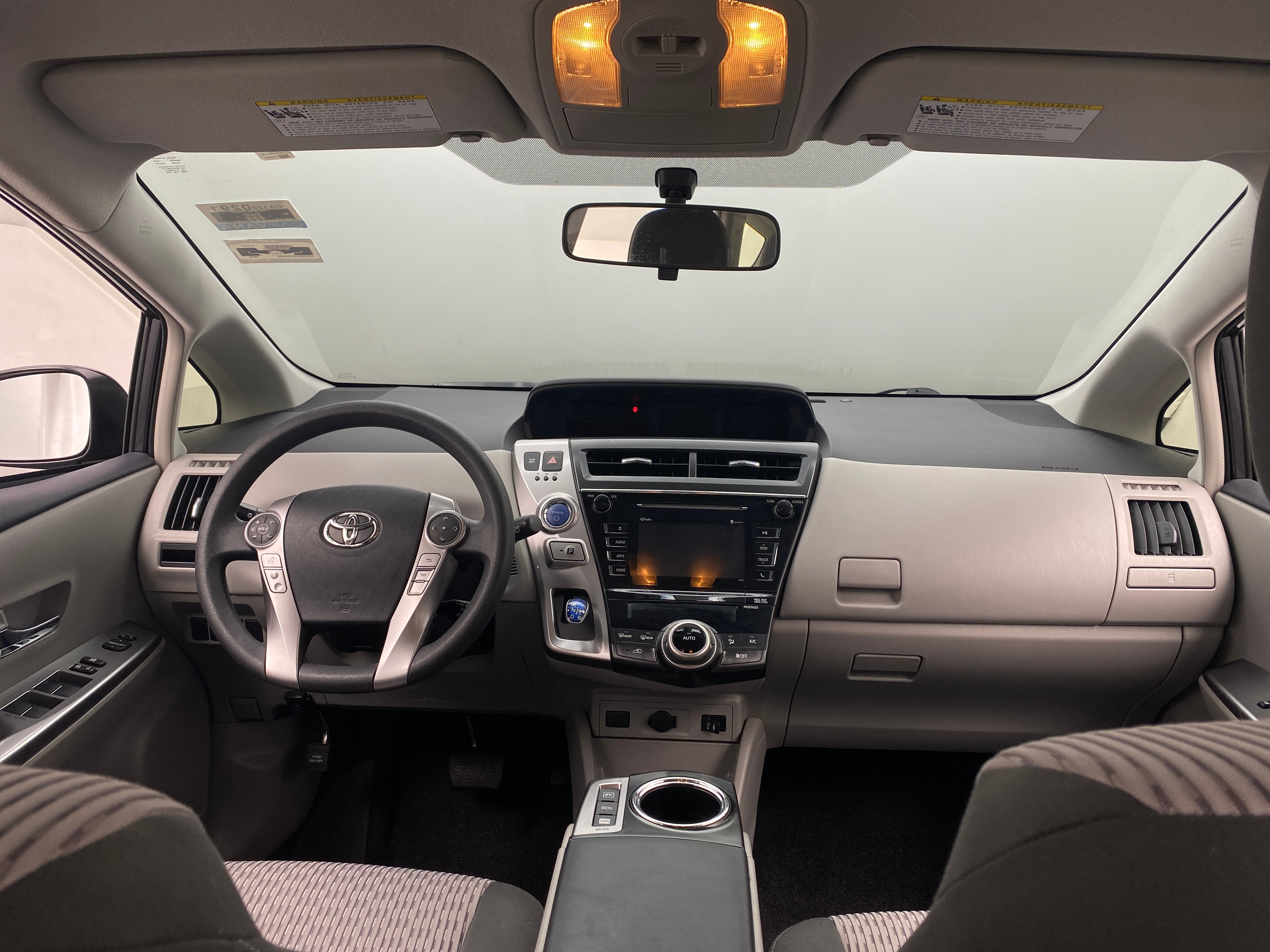 2015 Toyota Prius v Three 3