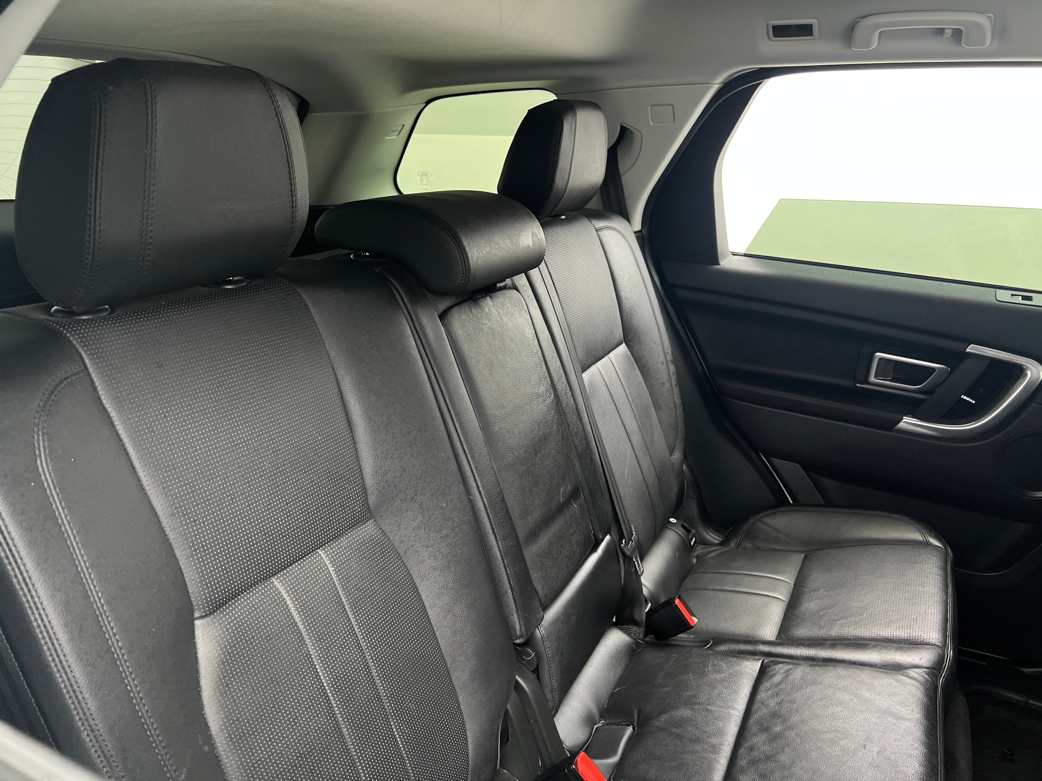 2019 Land Rover Discovery Sport SE 5