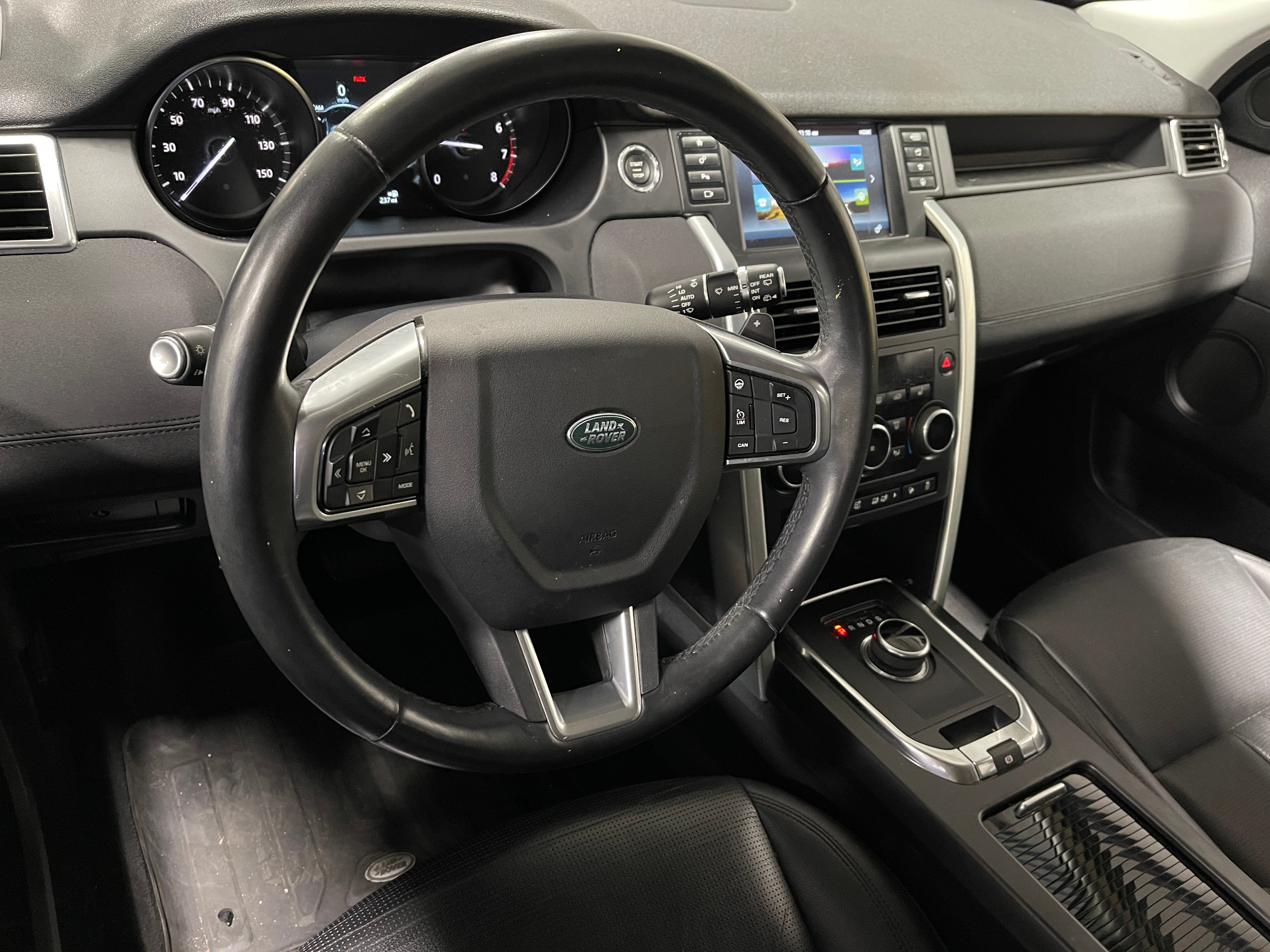2019 Land Rover Discovery Sport SE 2