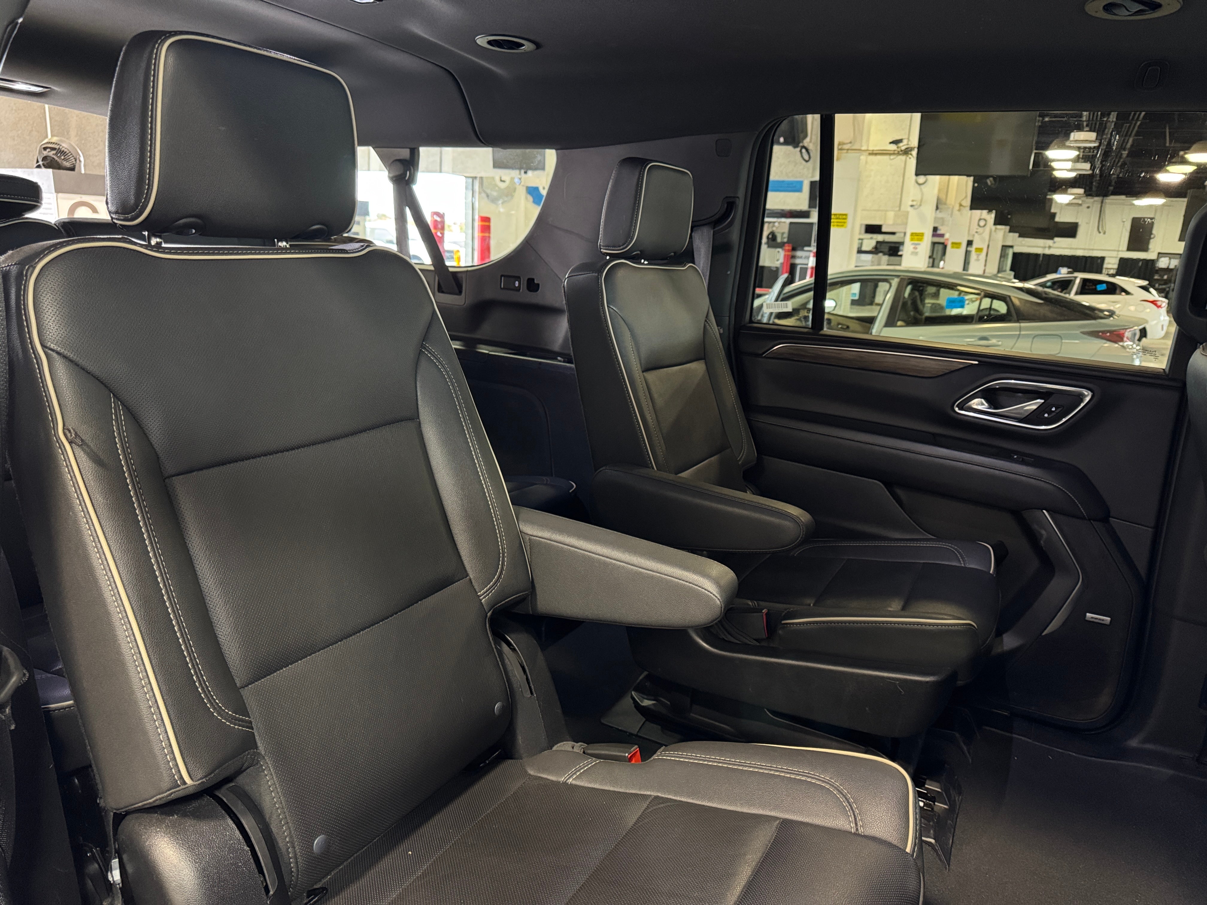 2023 Chevrolet Suburban Premier 5