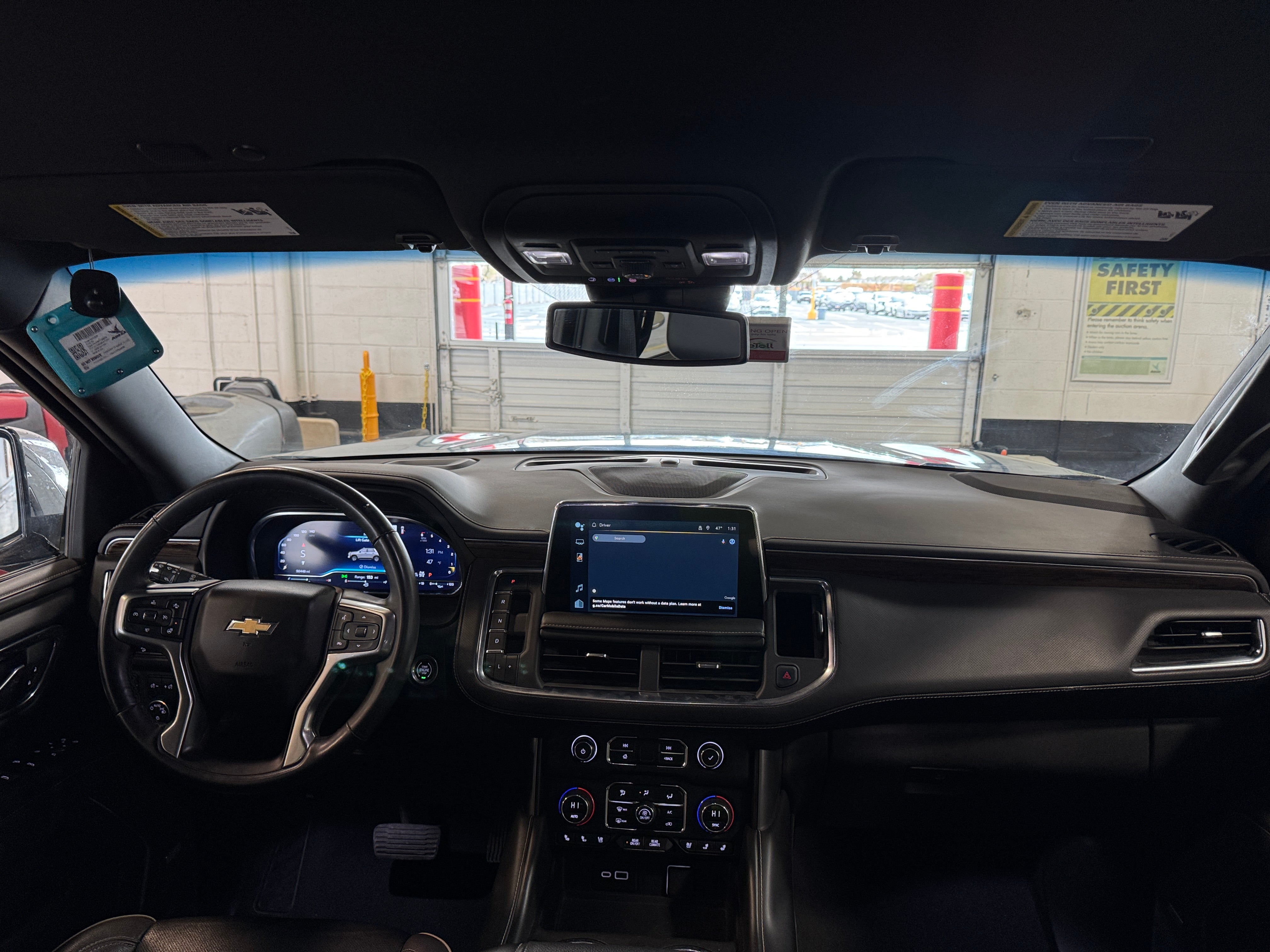 2023 Chevrolet Suburban Premier 2