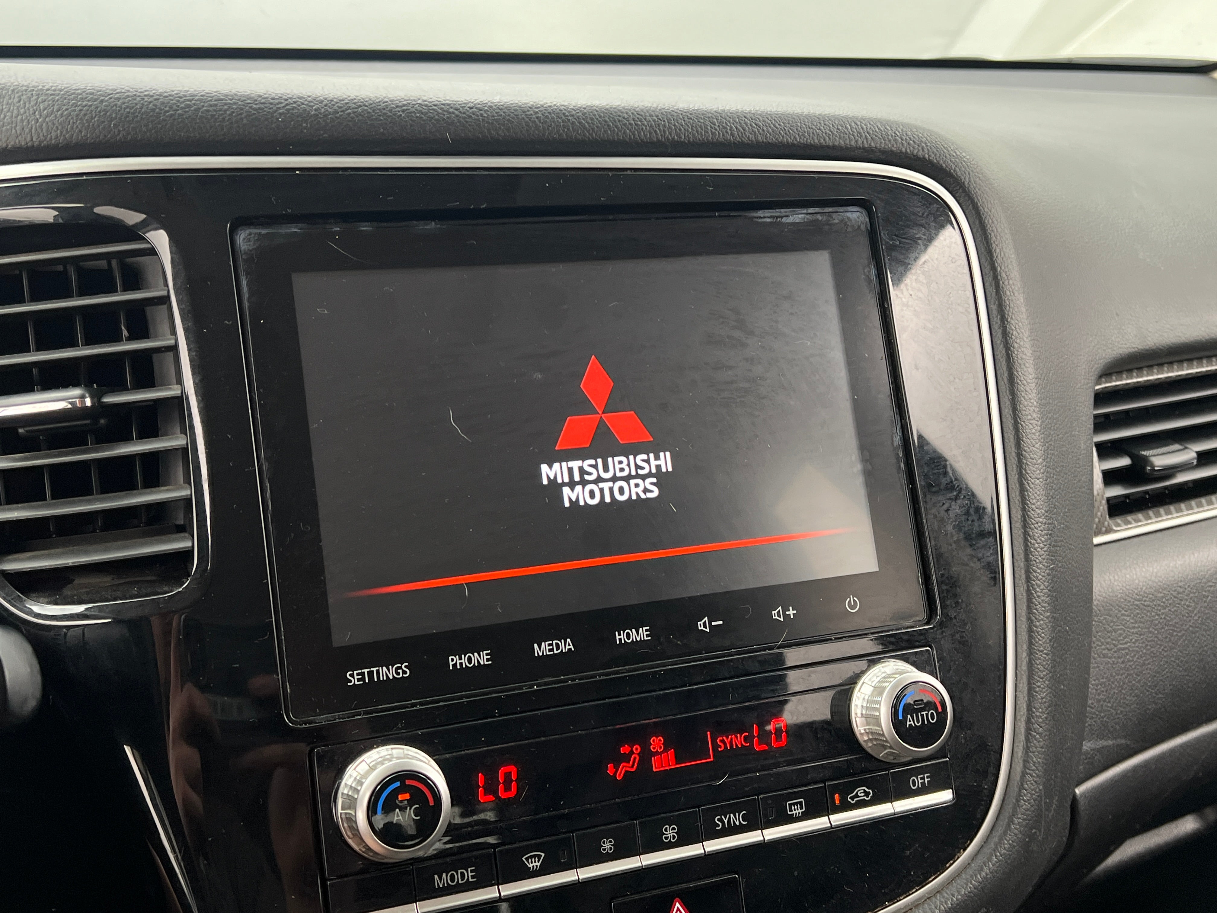 2020 Mitsubishi Outlander SEL 3