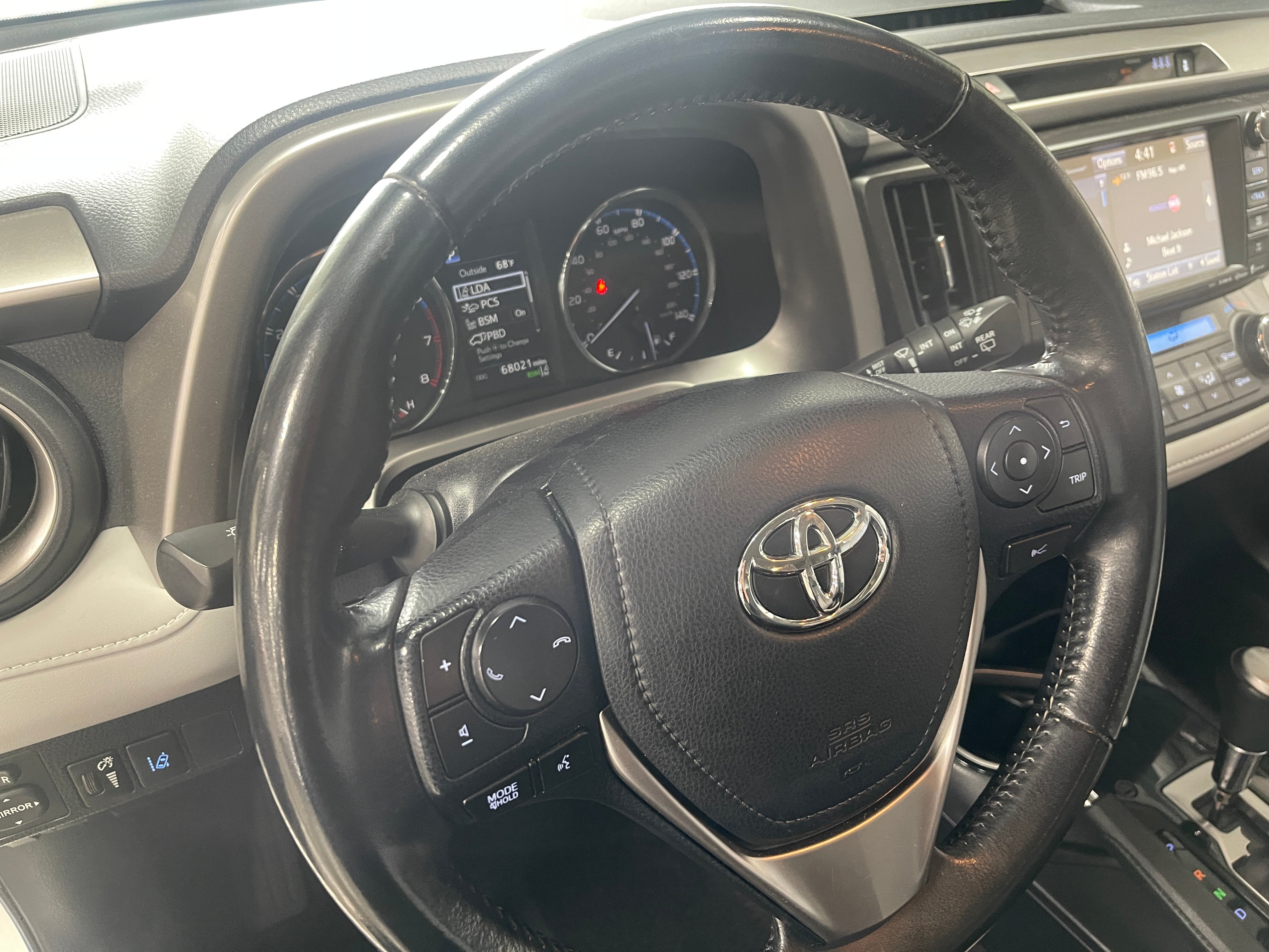 2018 Toyota RAV4 Limited 5