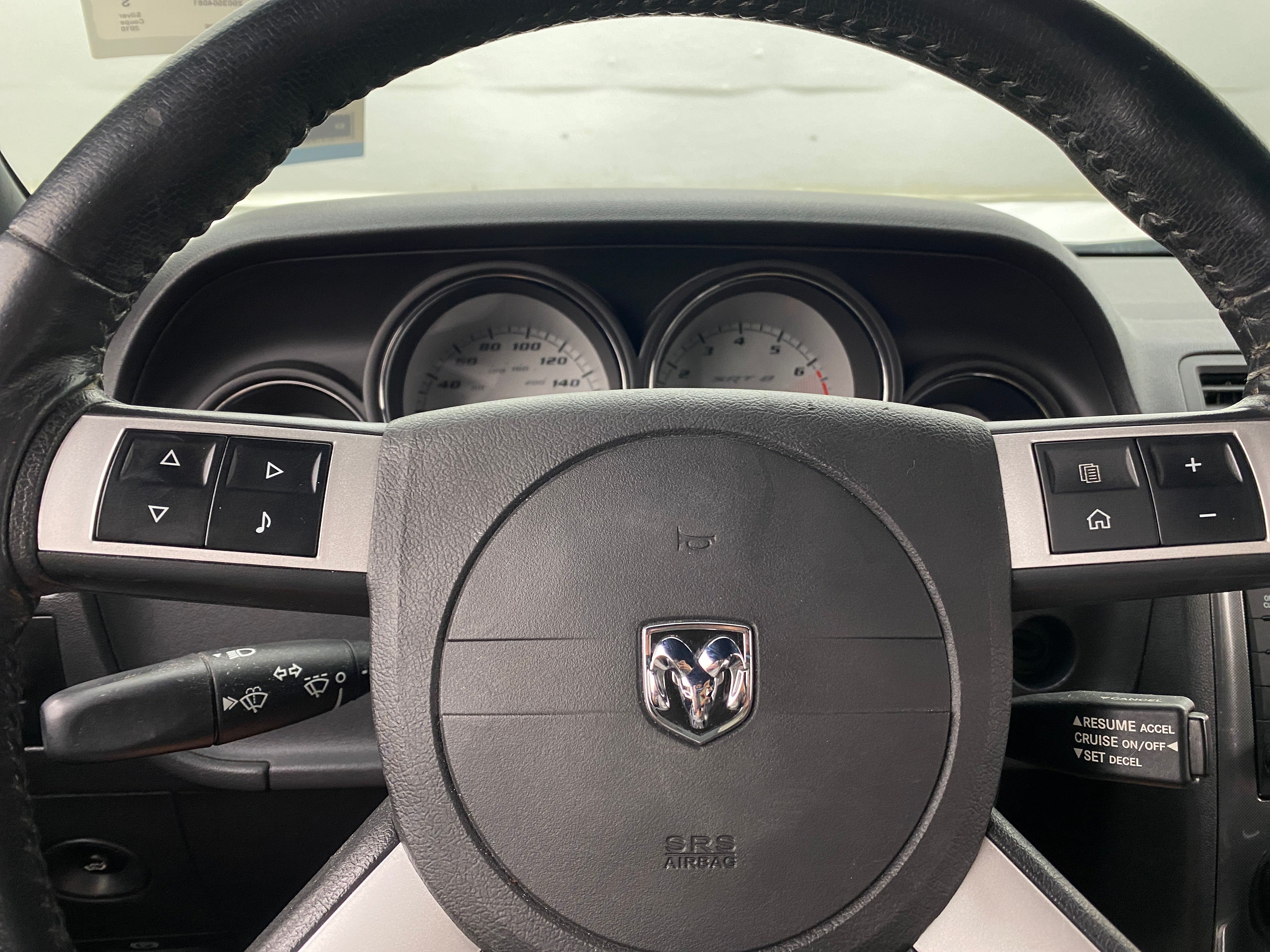 2010 Dodge Challenger SRT8 4