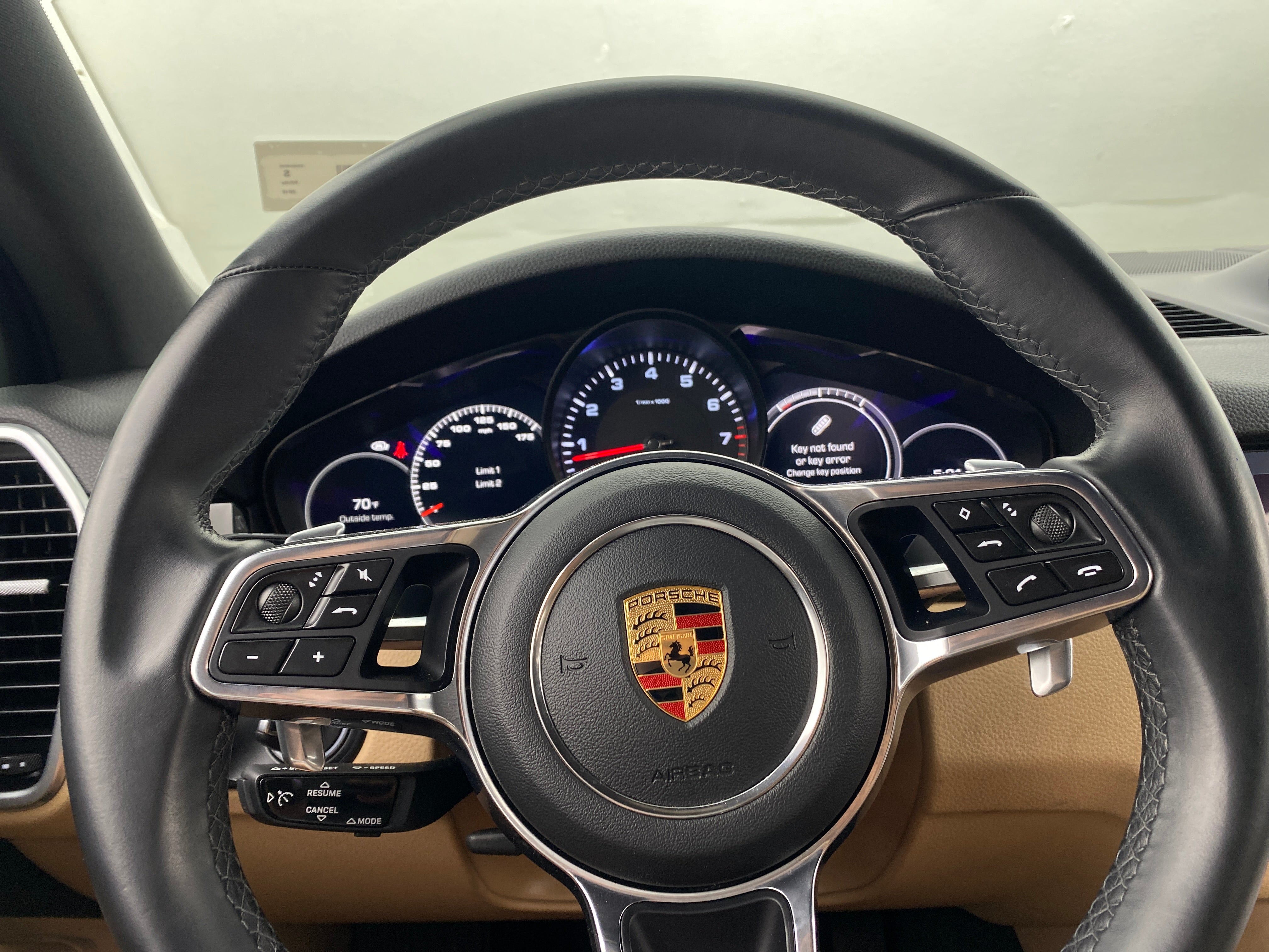 2019 Porsche Cayenne Base 4