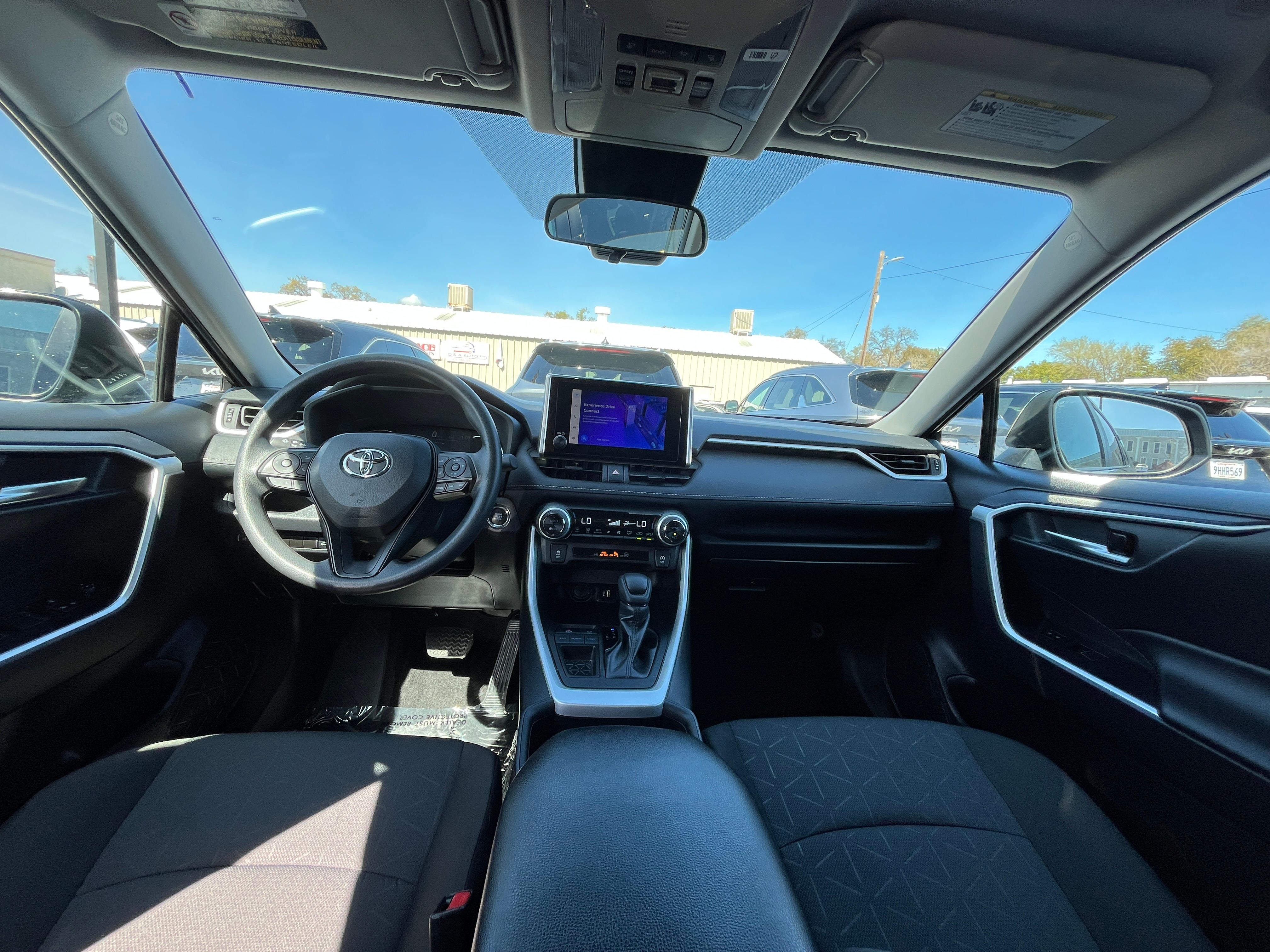 2024 Toyota RAV4 XLE 3
