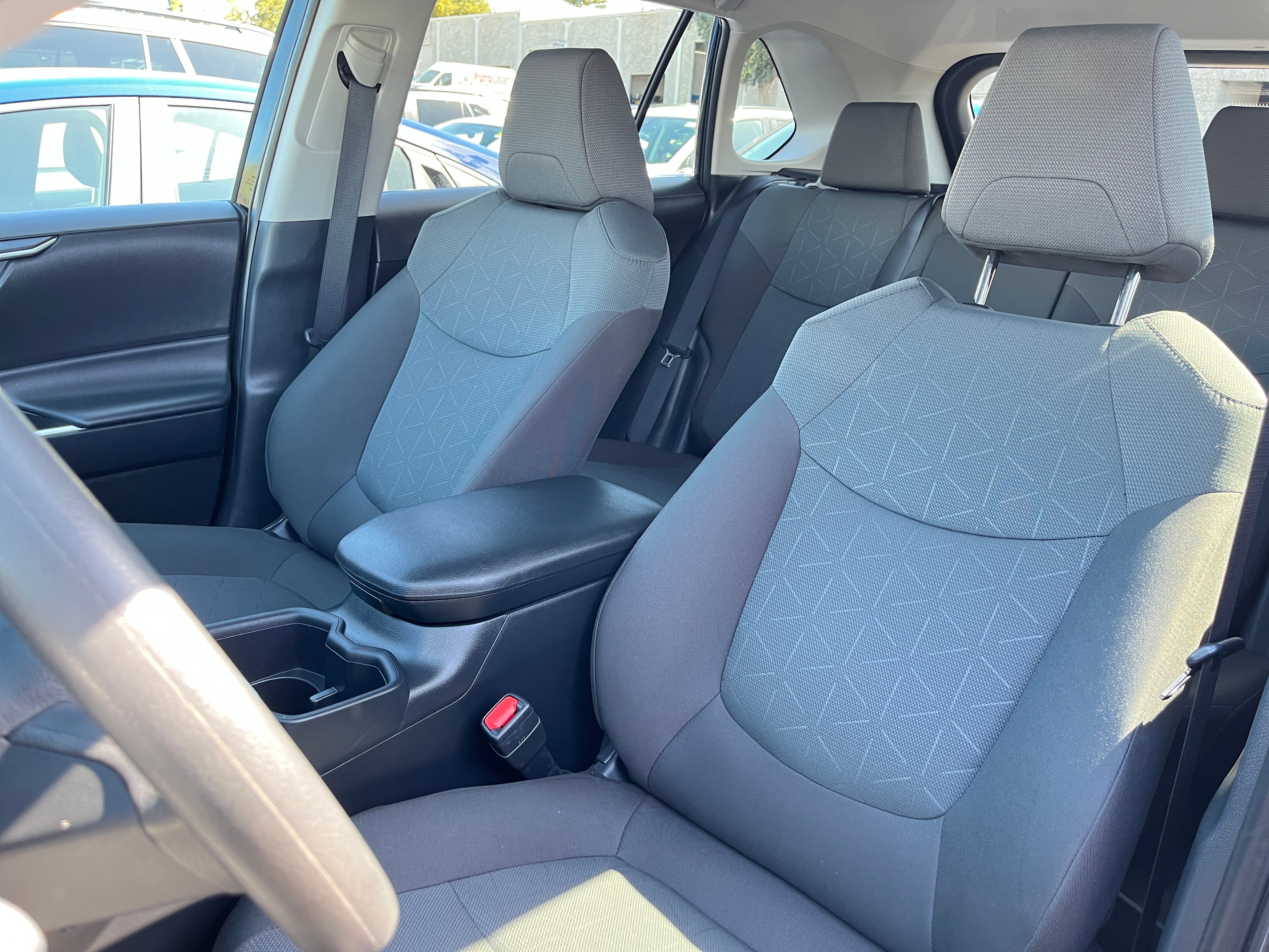 2024 Toyota RAV4 XLE 2