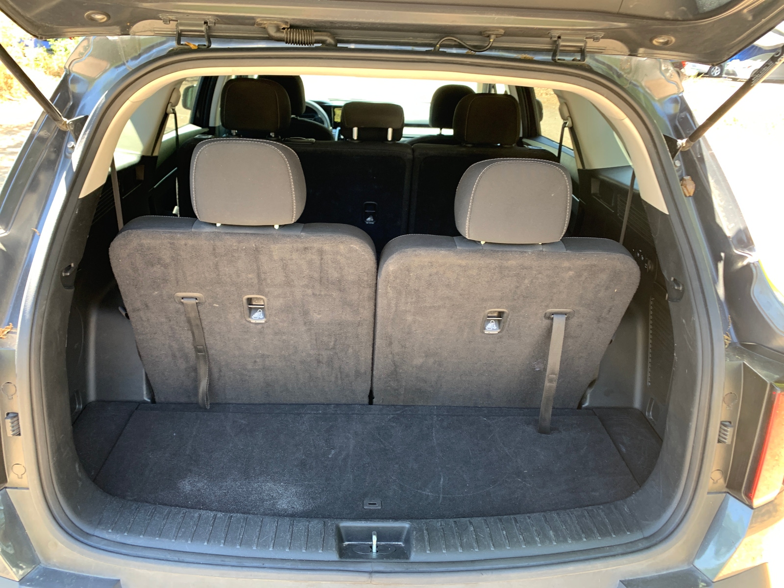 Thumbnail: 2022 Kia Sorento - 4