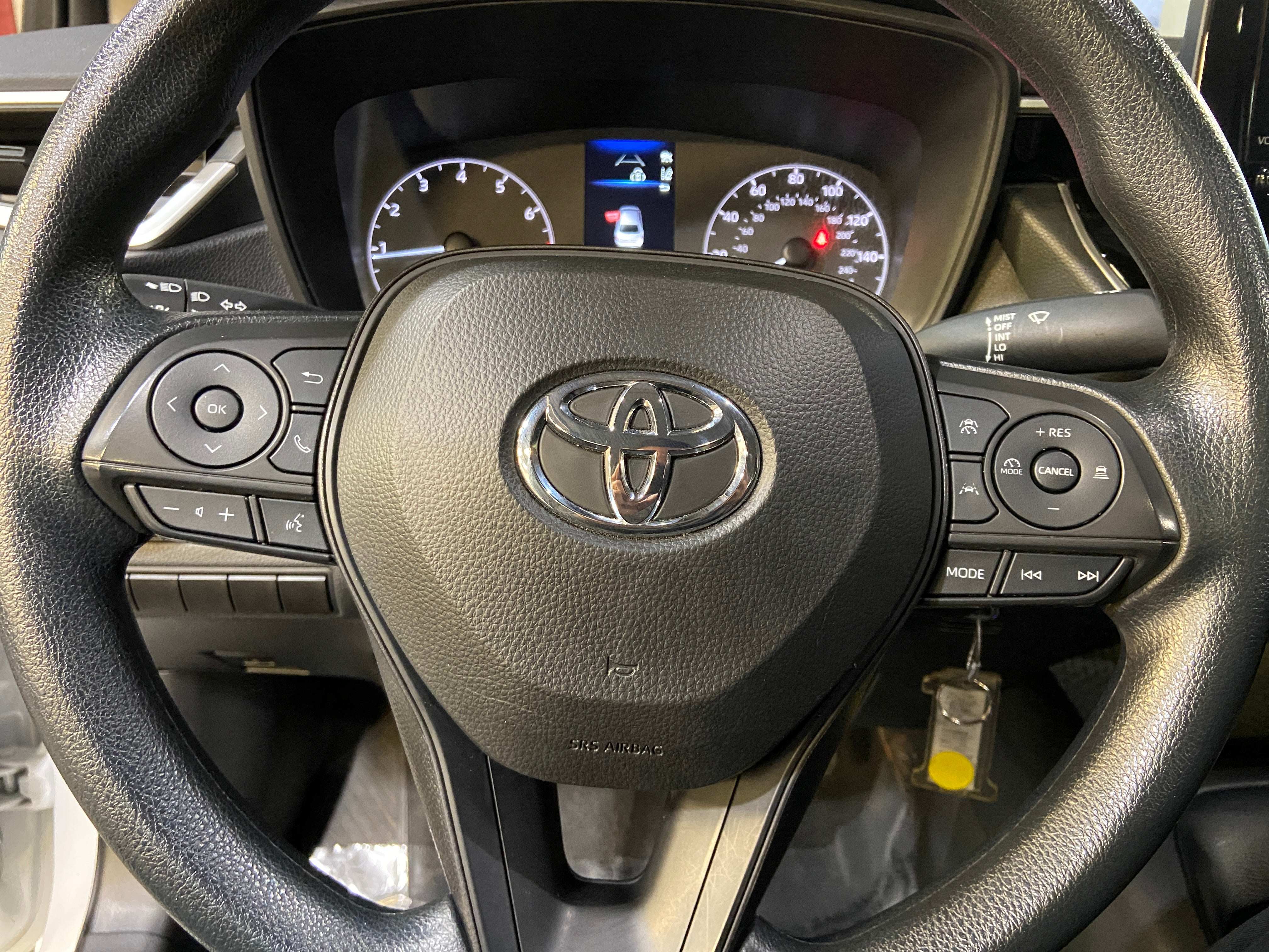 2024 Toyota Corolla LE 5