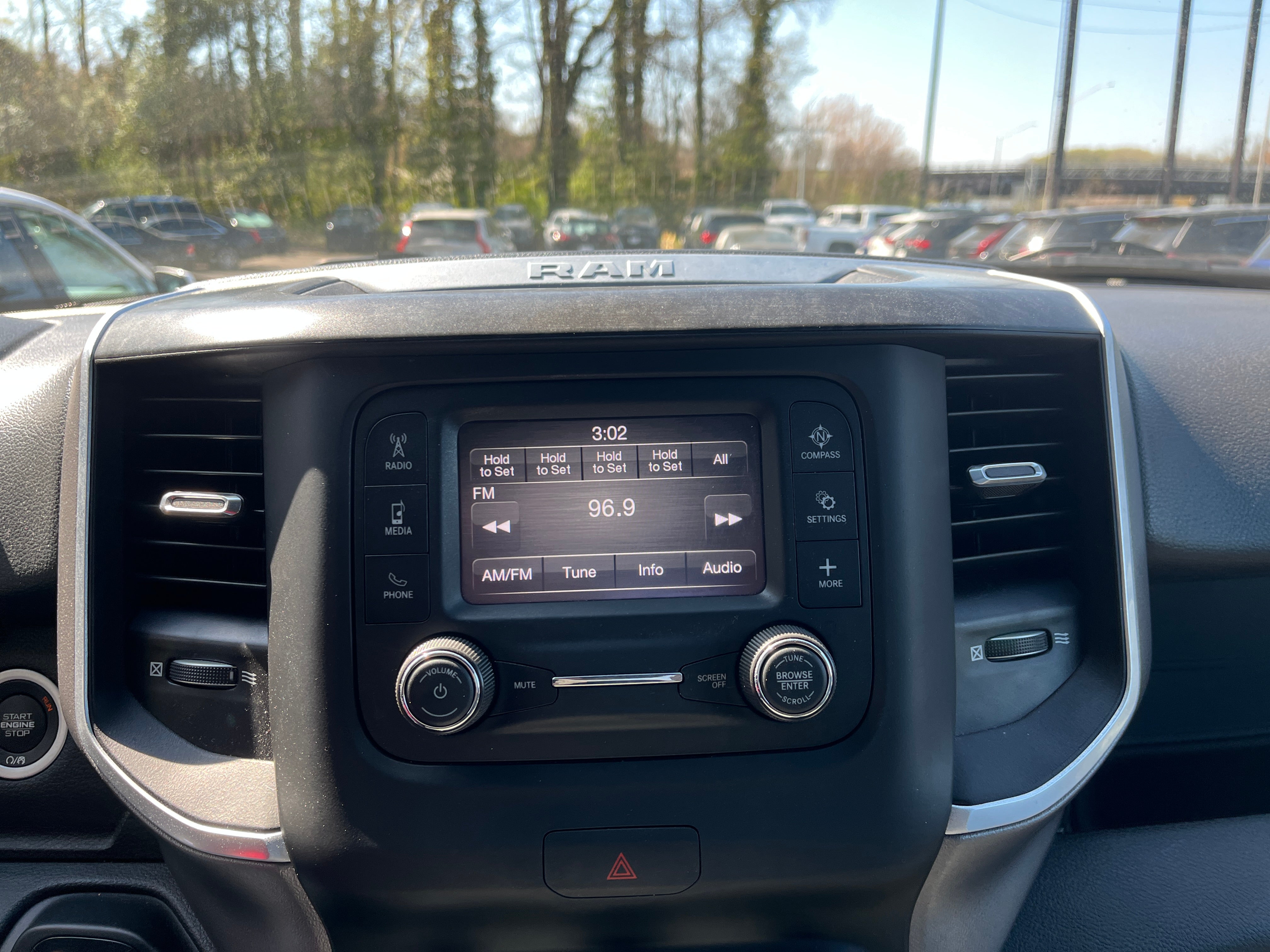 2022 RAM 1500 Lone Star 4