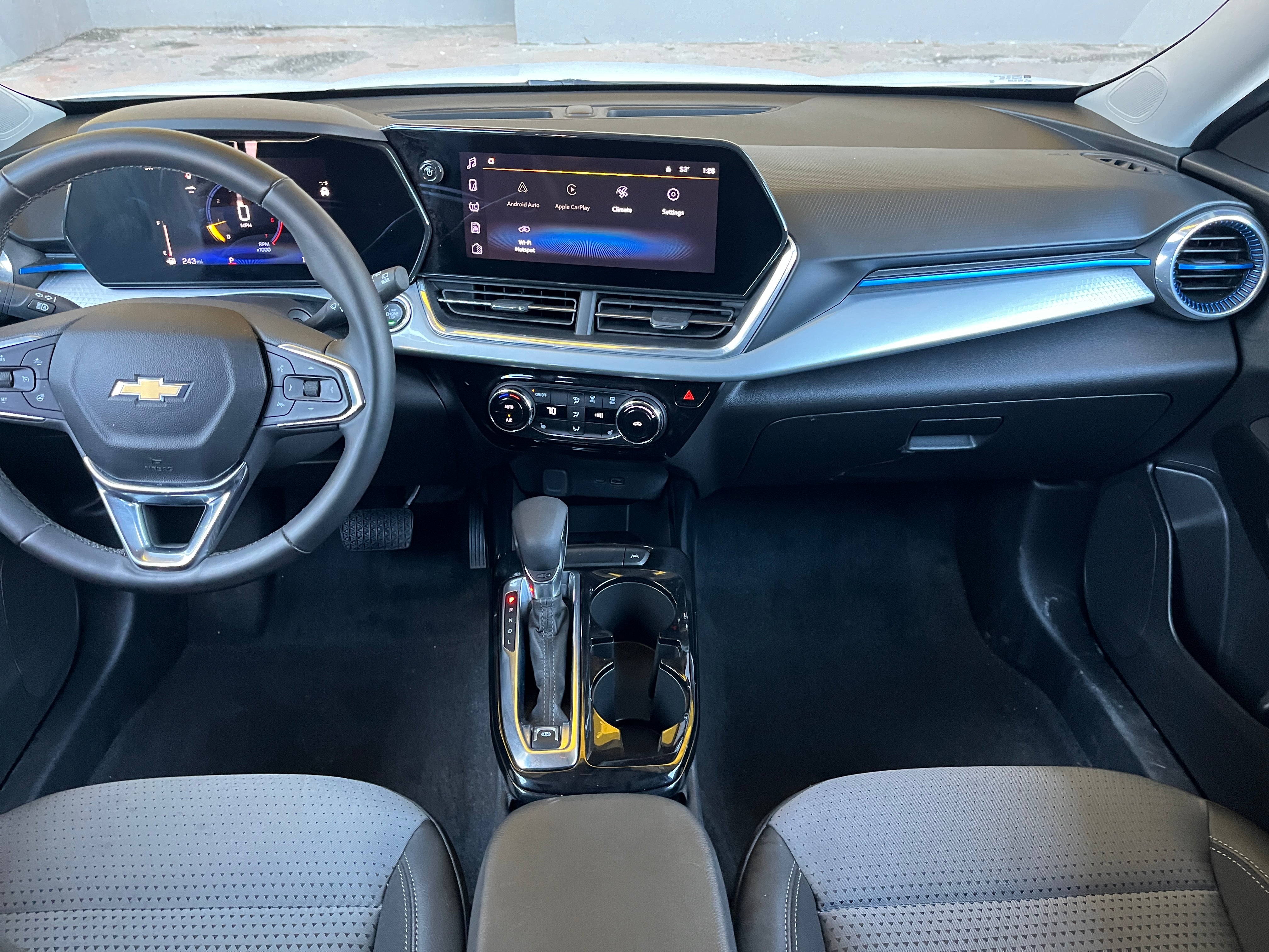 2024 Chevrolet Trax LT 3
