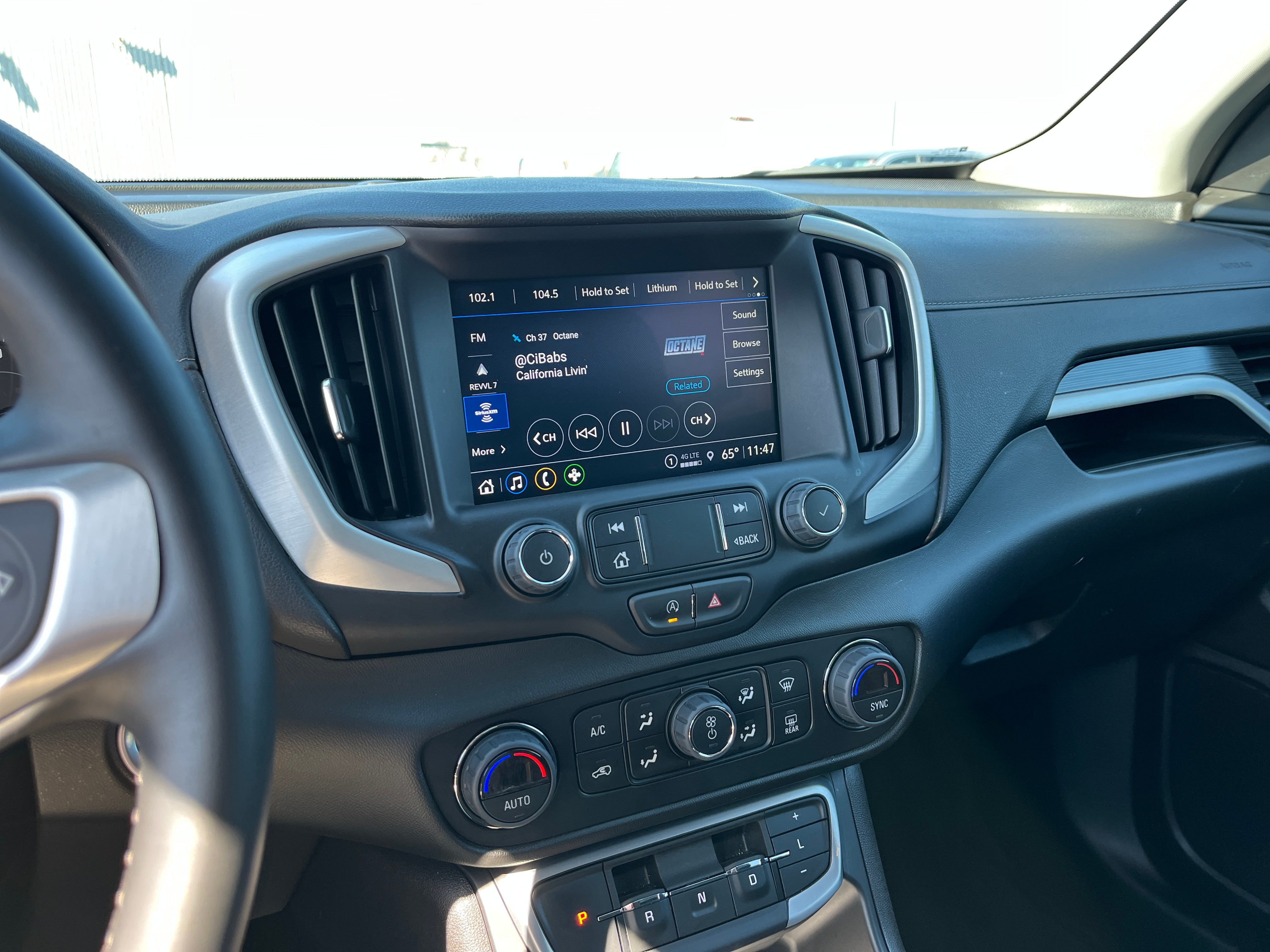 2024 GMC Terrain SLT 4