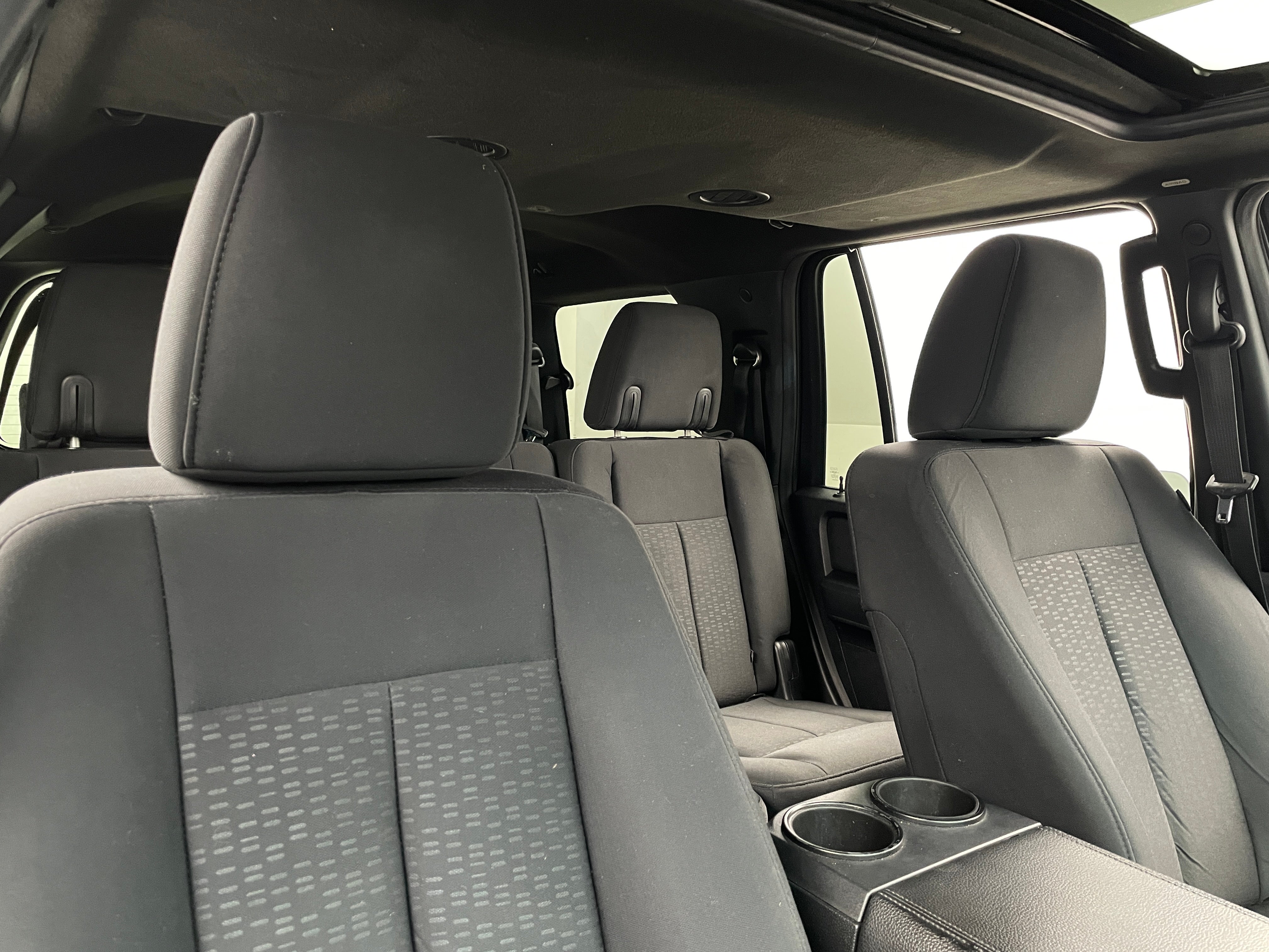2017 Ford Expedition XLT 2