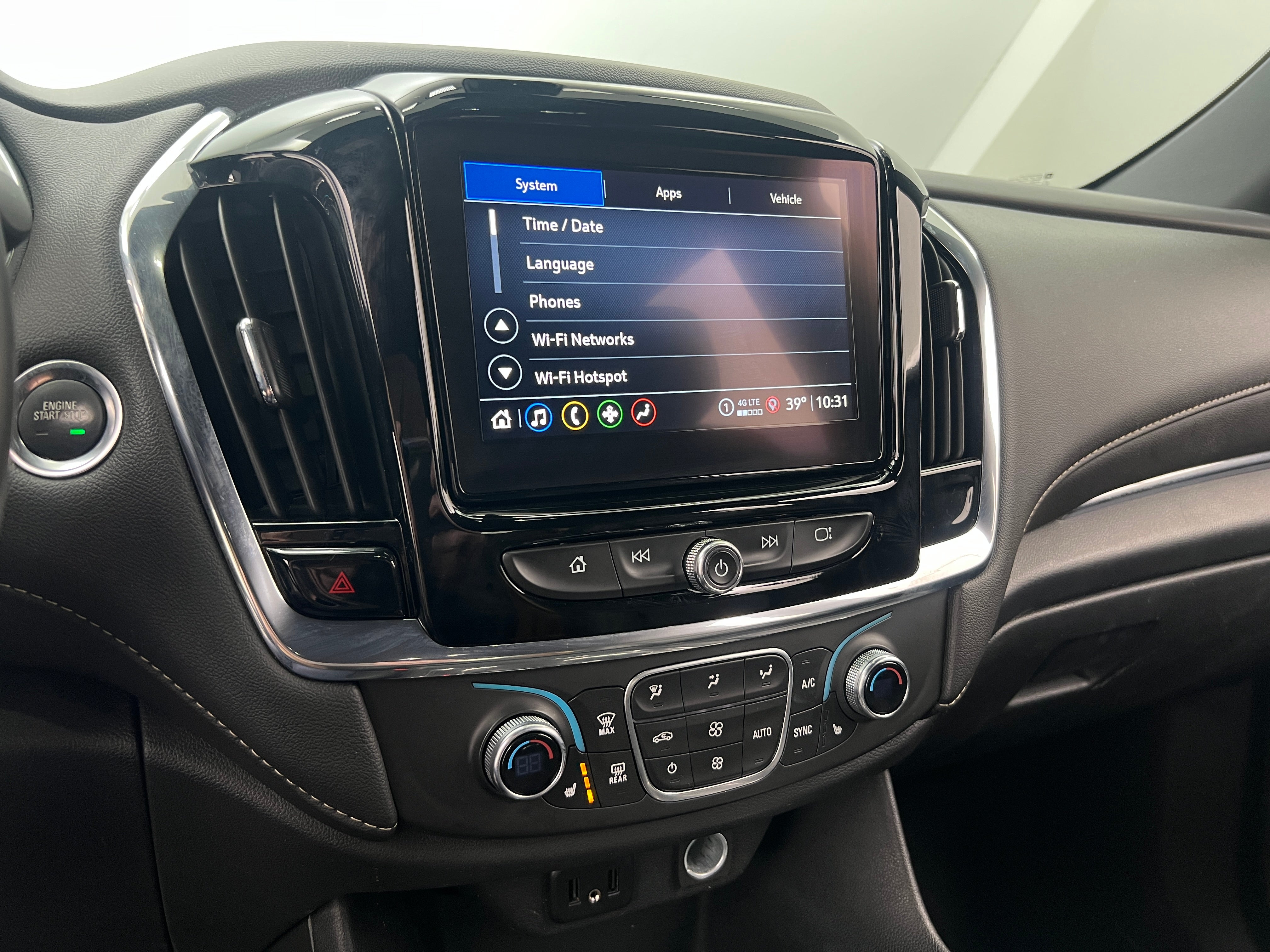 2023 Chevrolet Traverse LT 4