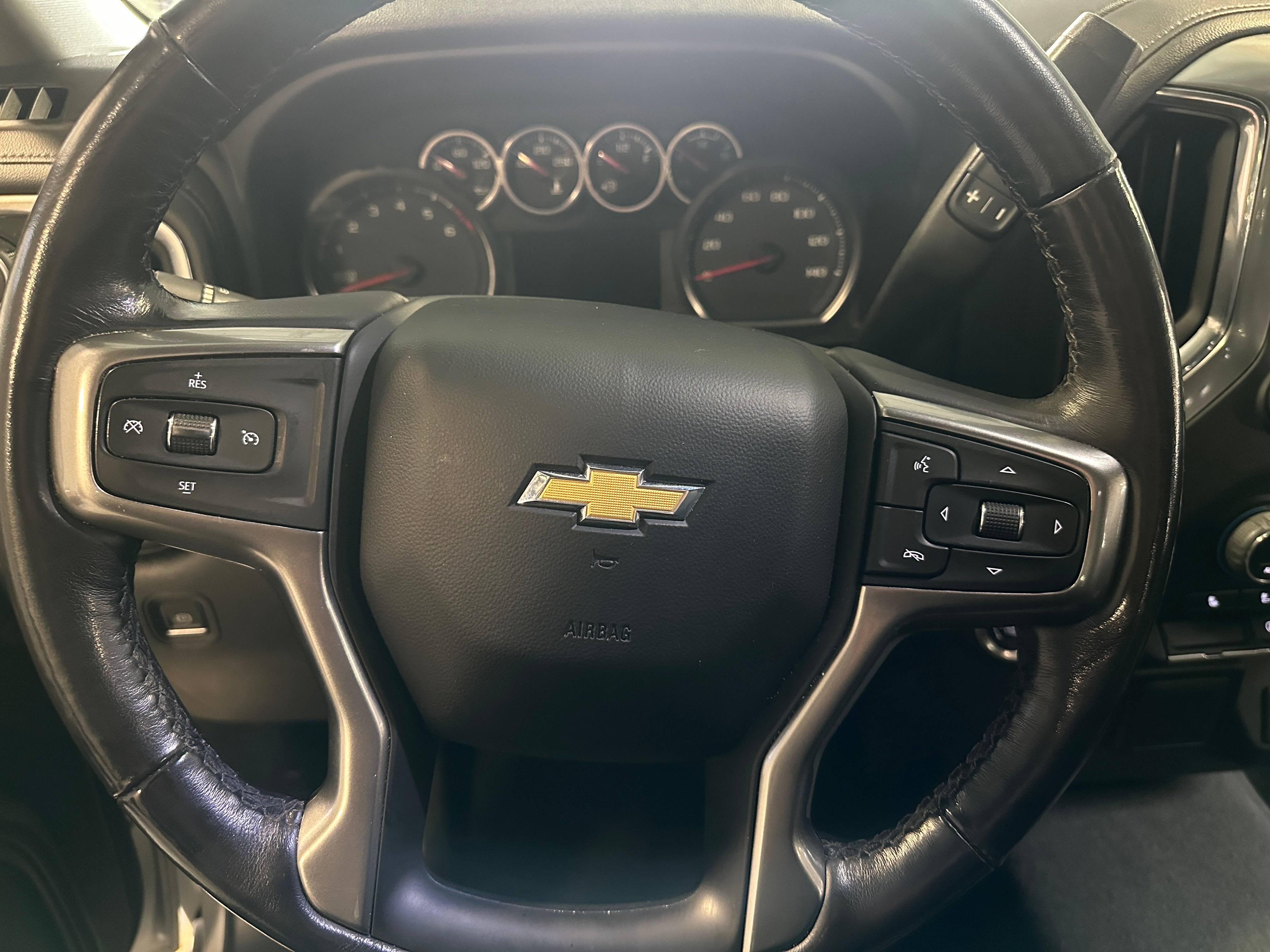 2022 Chevrolet Silverado 1500 Limited LT 5