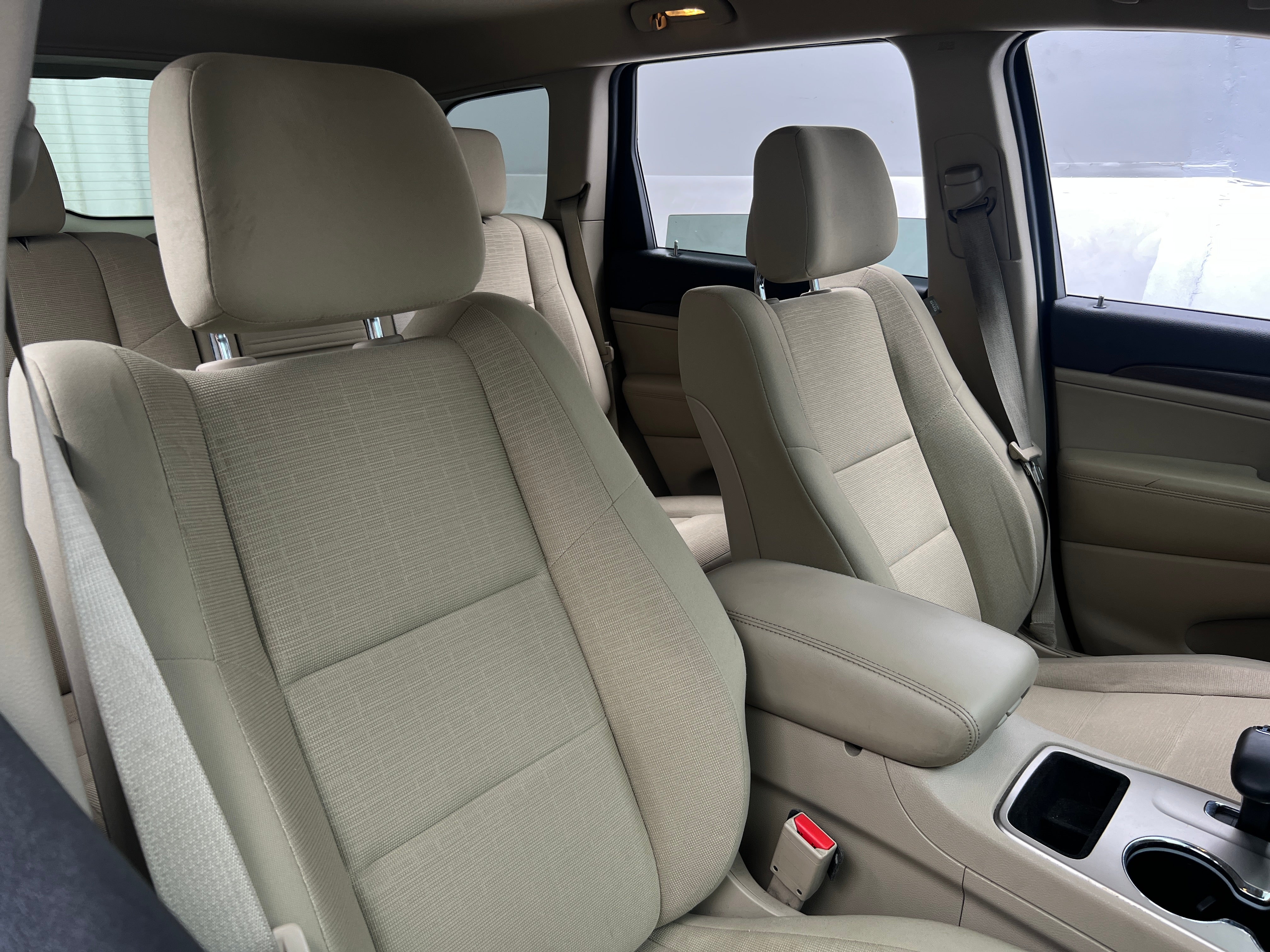 2014 Jeep Grand Cherokee Laredo 2