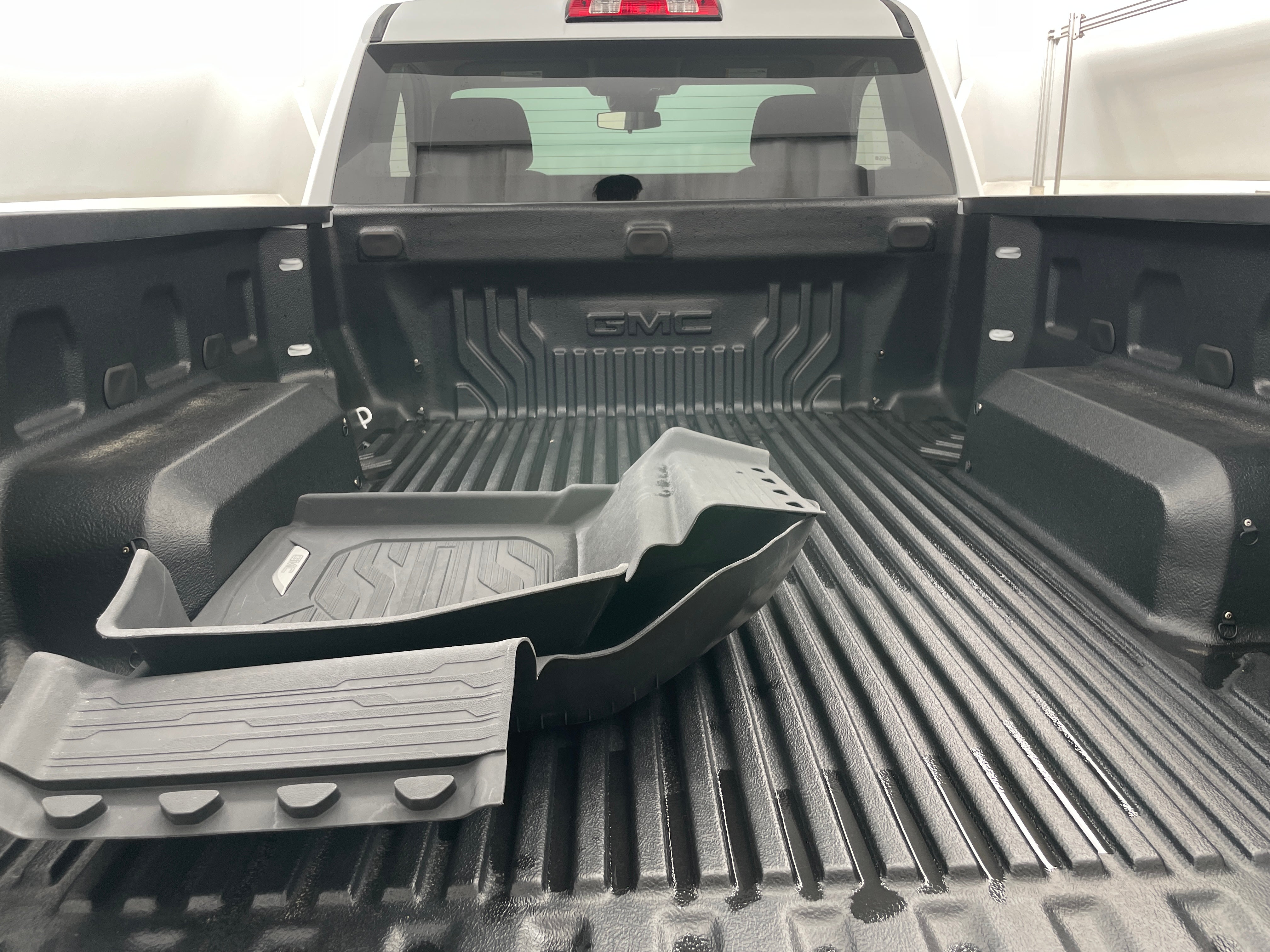 2024 GMC Sierra 1500 Pro 6