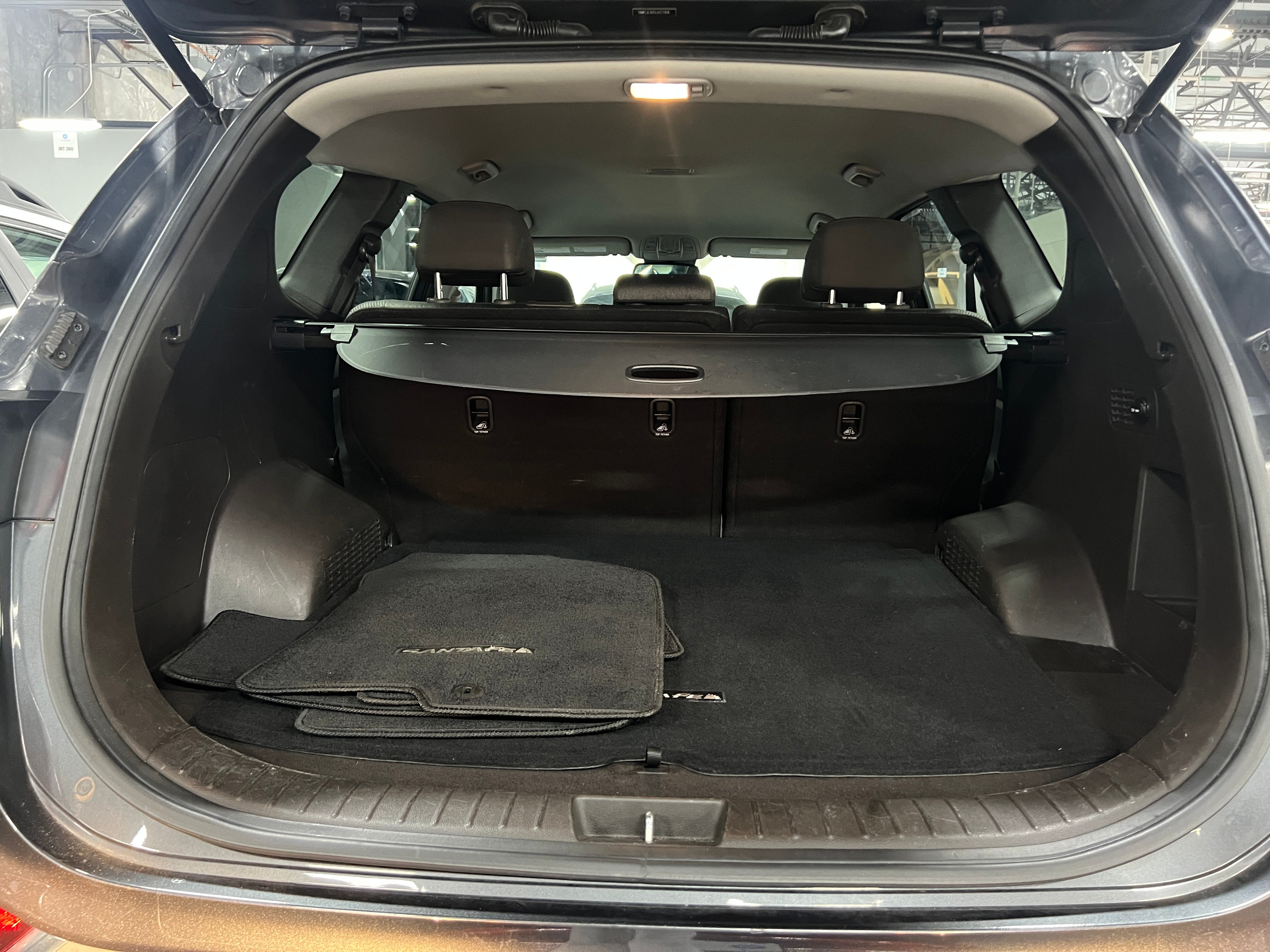 2020 Hyundai Santa Fe SEL 7
