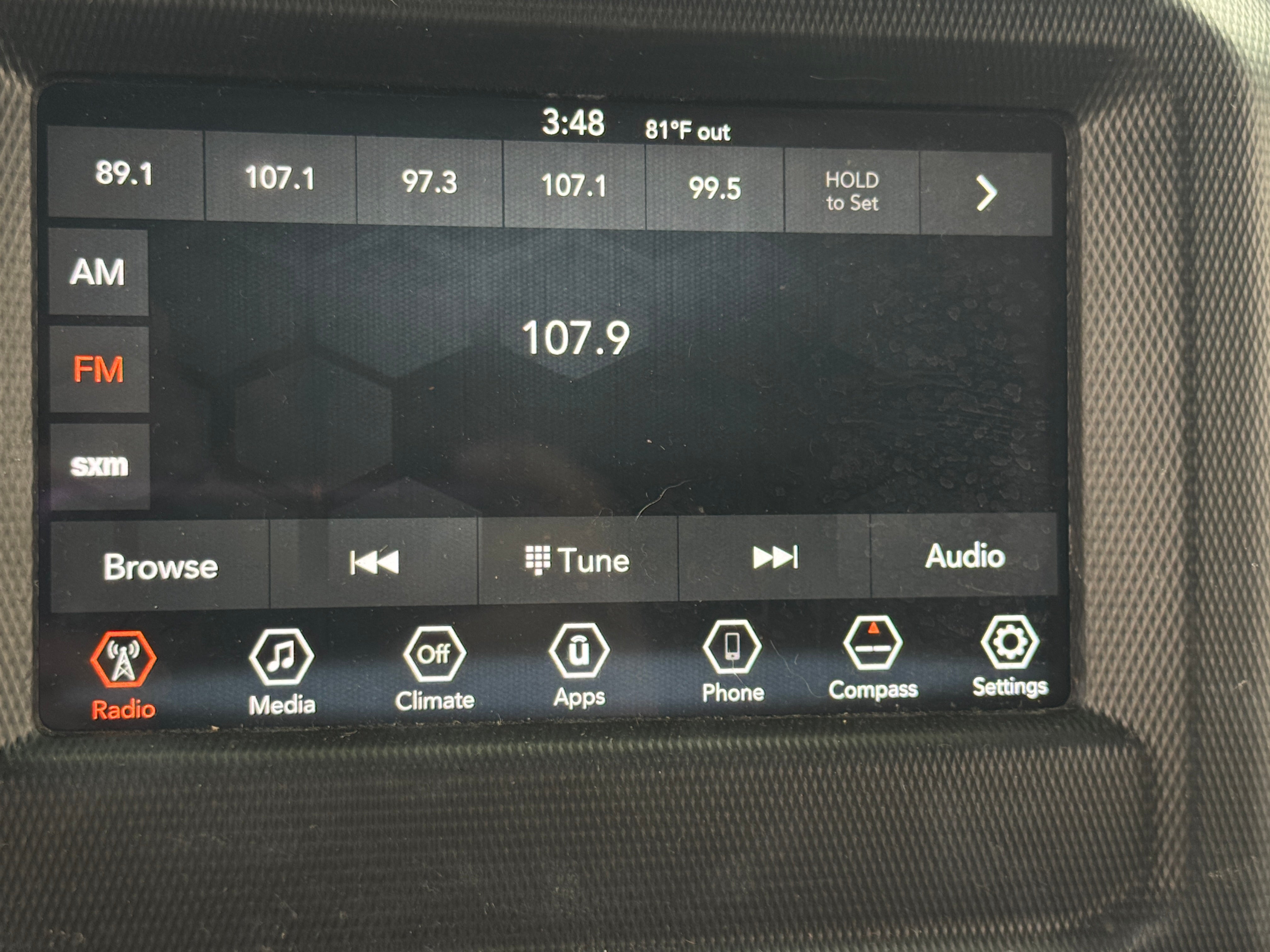 2018 Jeep Wrangler Unlimited Sahara 4