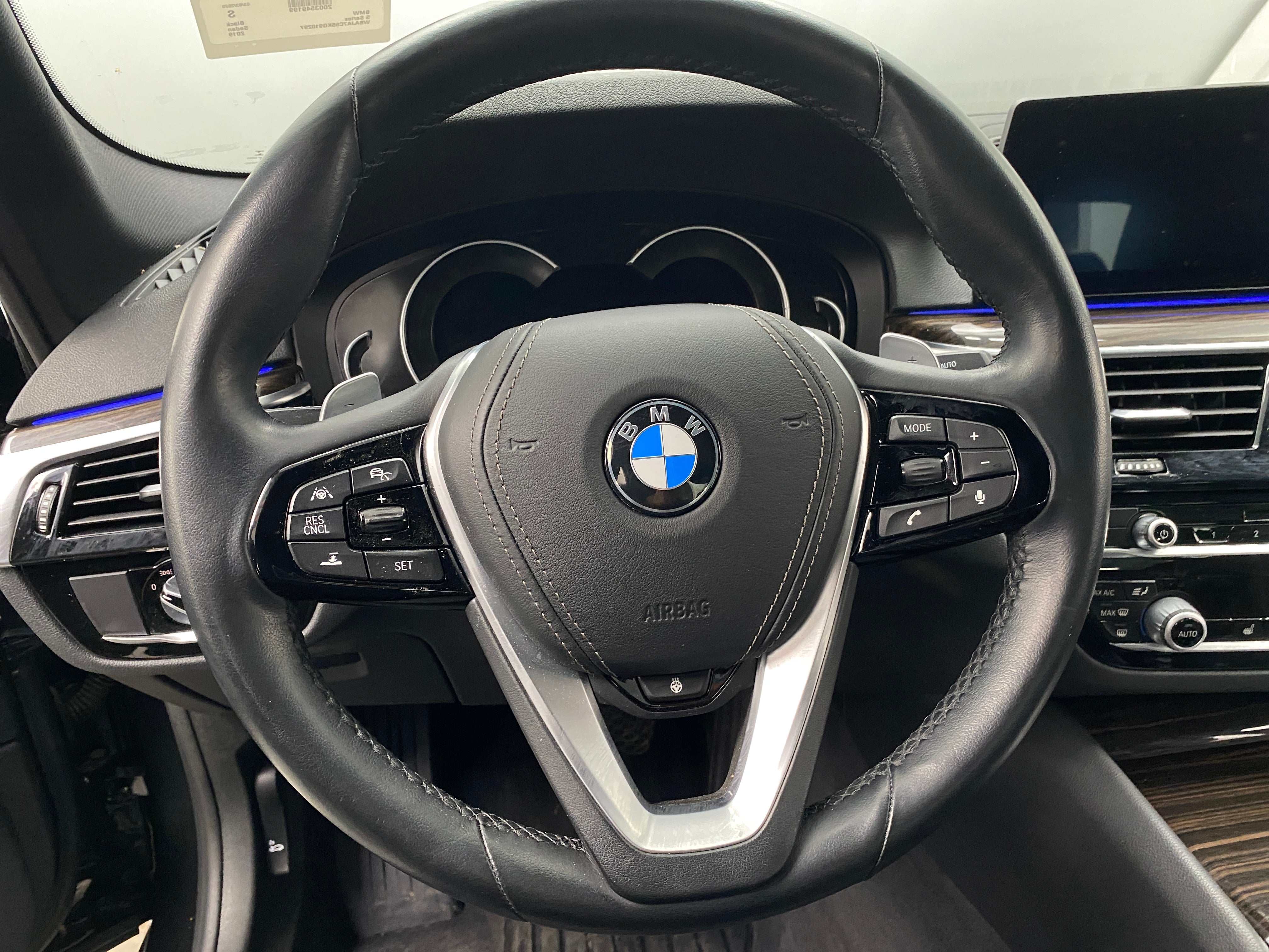 2019 BMW 5 Series 530i xDrive 4