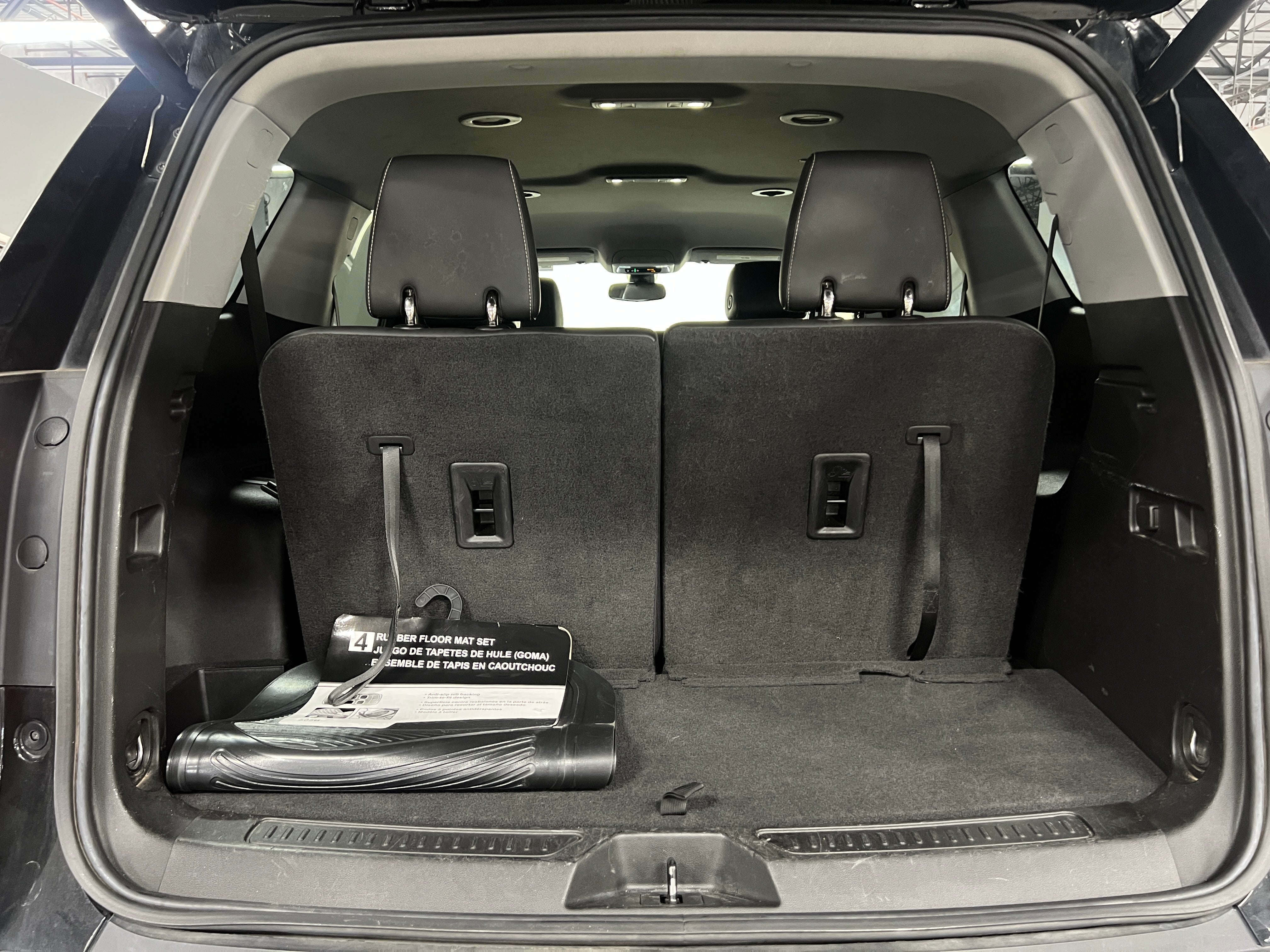 2023 GMC Acadia SLT 7