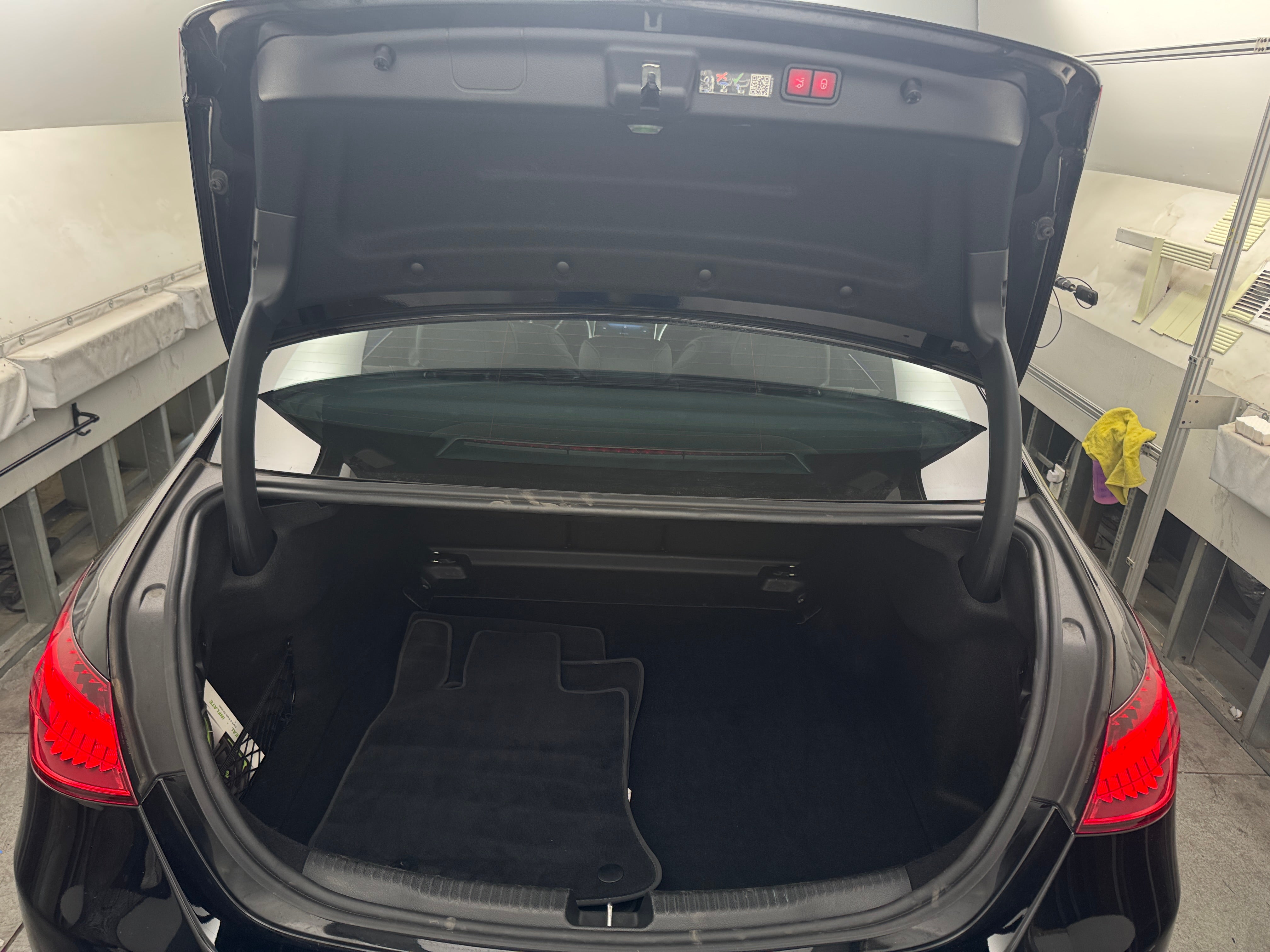 2024 Mercedes-Benz C-Class C 300 6